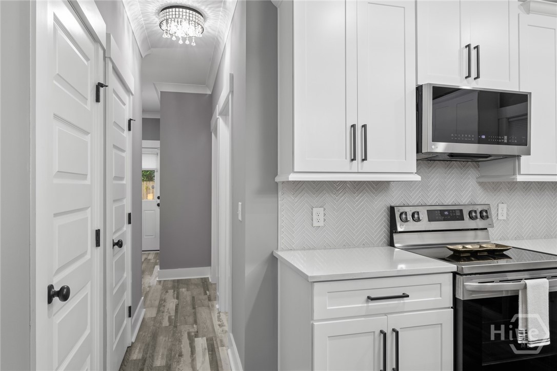 Savannah, Georgia, 31401, United States, 4 Bedrooms Bedrooms, ,3 BathroomsBathrooms,Residential,For Sale,1898819