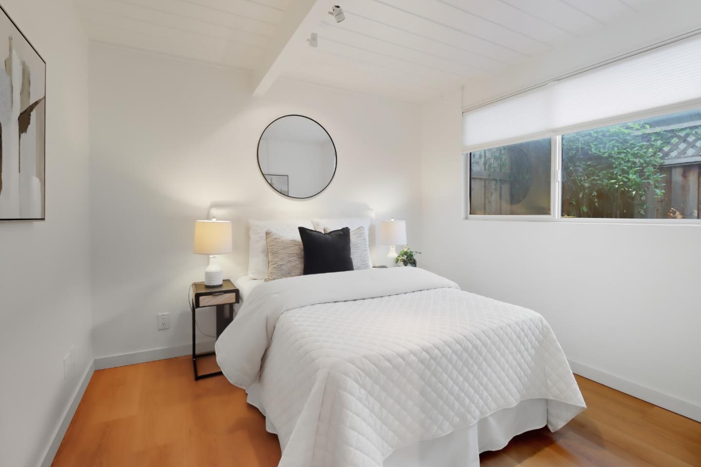 Cupertino, California, 95014, United States, 4 Bedrooms Bedrooms, ,2 BathroomsBathrooms,Residential,For Sale,1986289