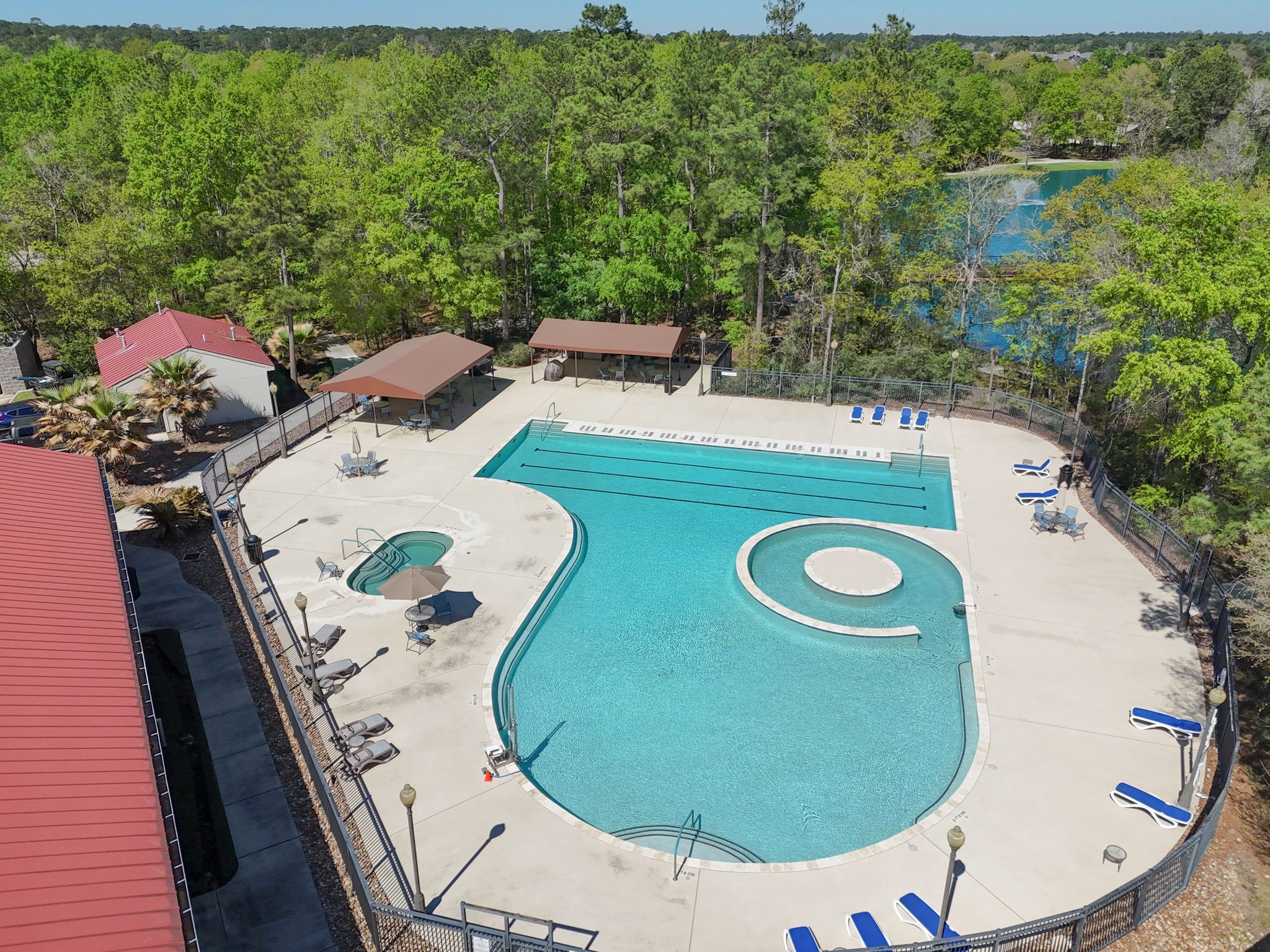  7 Sovereign Way - 物件實景