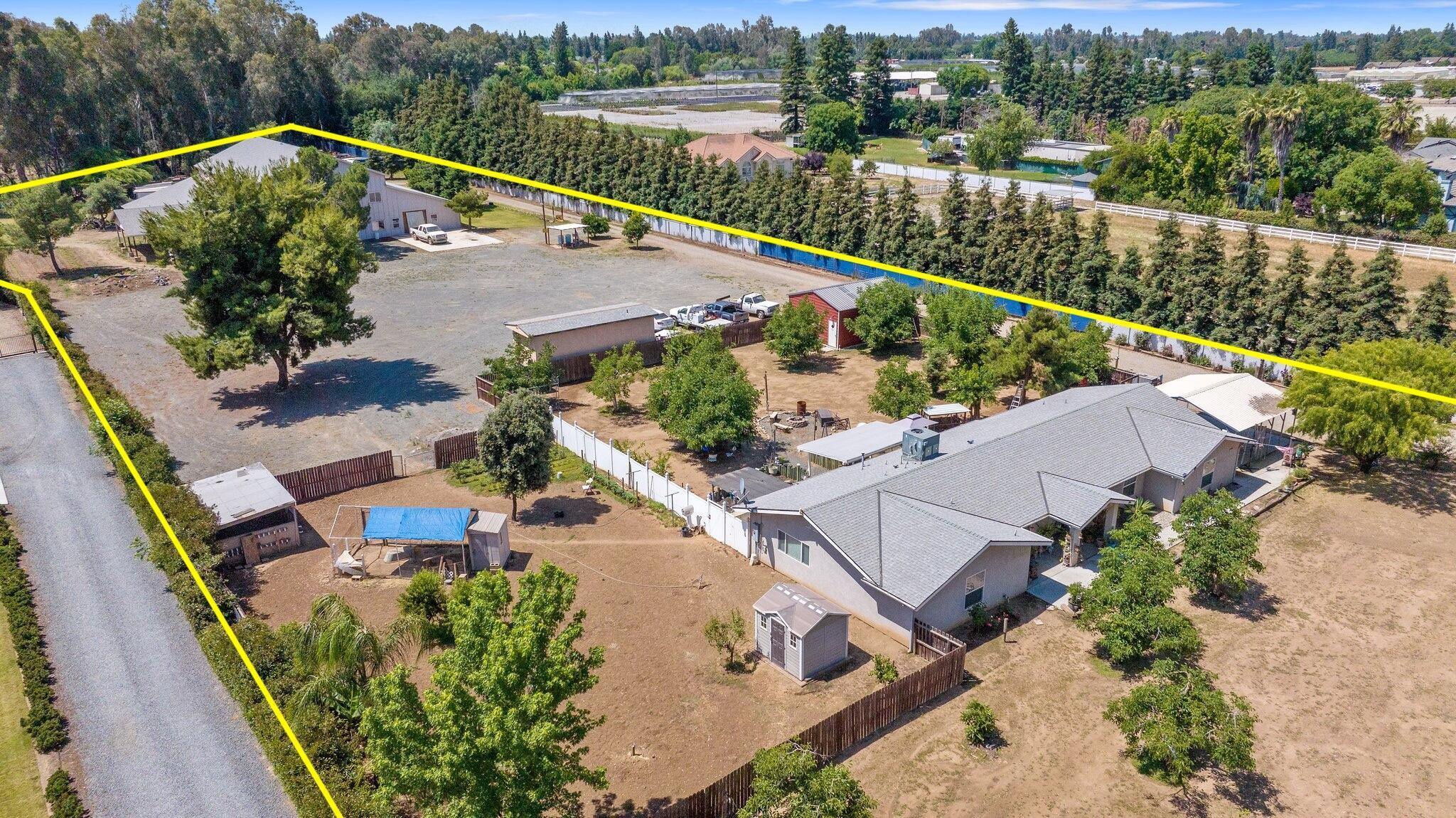 Fresno, California, 93737, United States, 4 Bedrooms Bedrooms, ,3 BathroomsBathrooms,Residential,For Sale,1839488