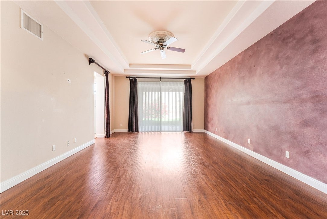 Las Vegas, Nevada, 89110, United States, 6 Bedrooms Bedrooms, ,3 BathroomsBathrooms,Residential,For Sale,1987091