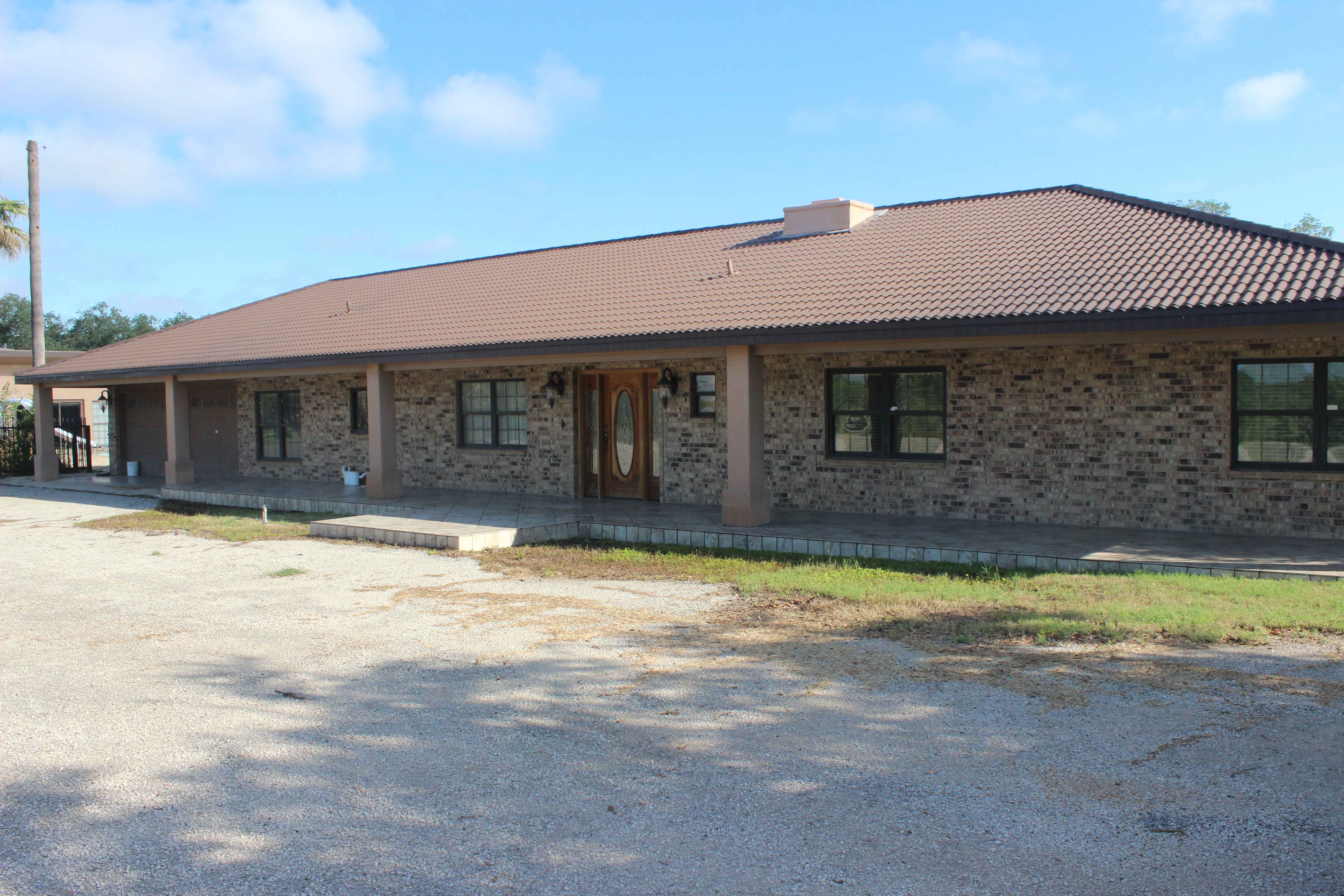  Apache Hill Ranch in Uvalde County - 物件實景