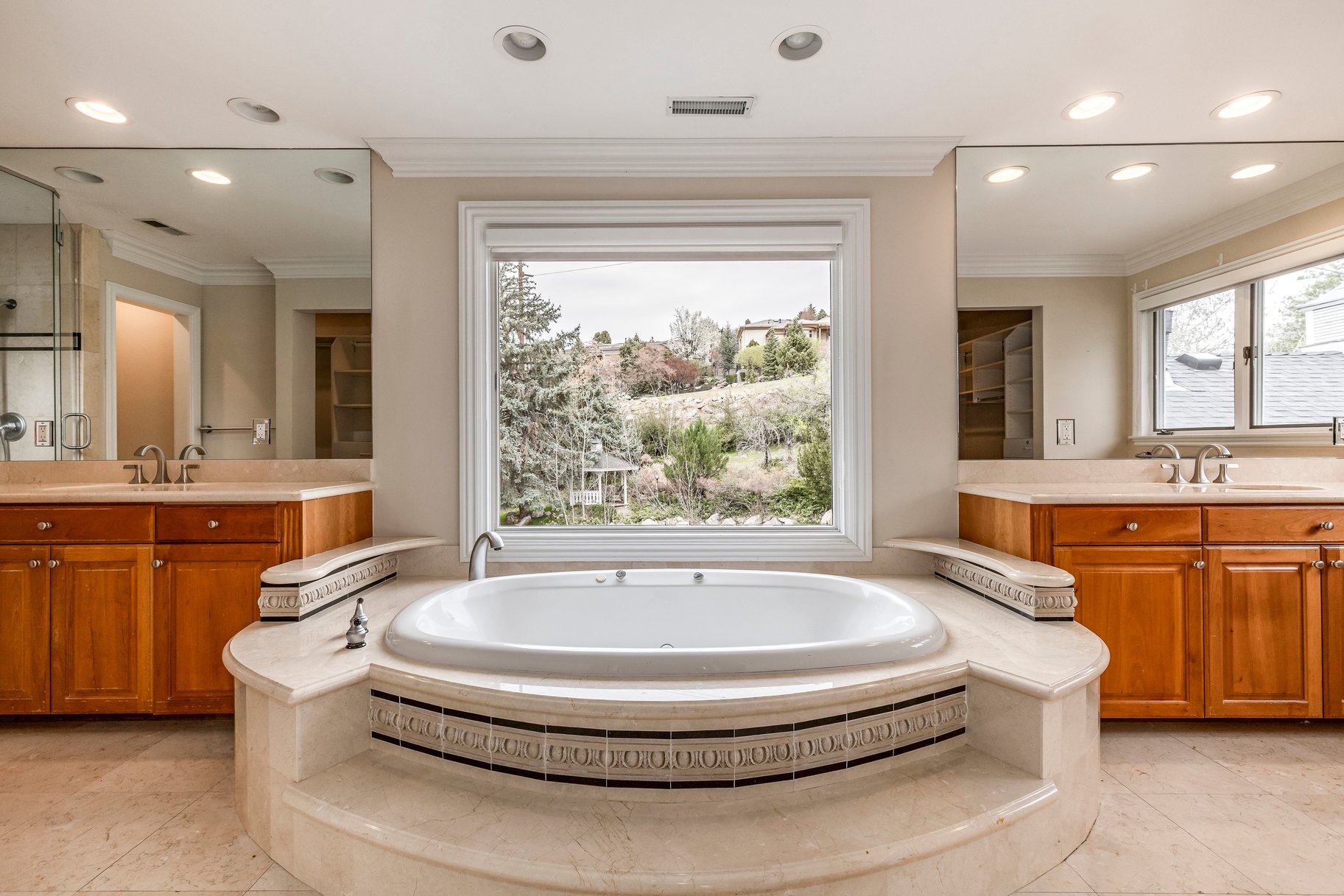  FEDERAL HEIGHTS CIRCLE SOUTHERN COLONIAL - 0.72 ACRE, AMAZING VIEWS - 物件實景