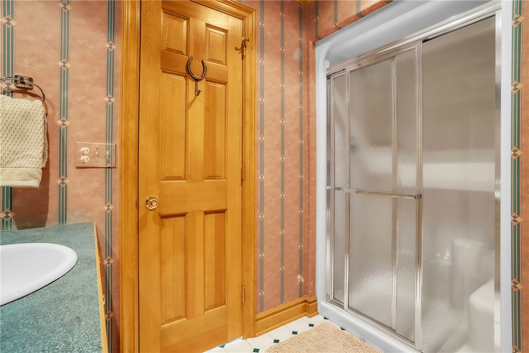 Hampton, Pennsylvania, 15044, United States, 5 Bedrooms Bedrooms, ,7 BathroomsBathrooms,Residential,For Sale,2001807