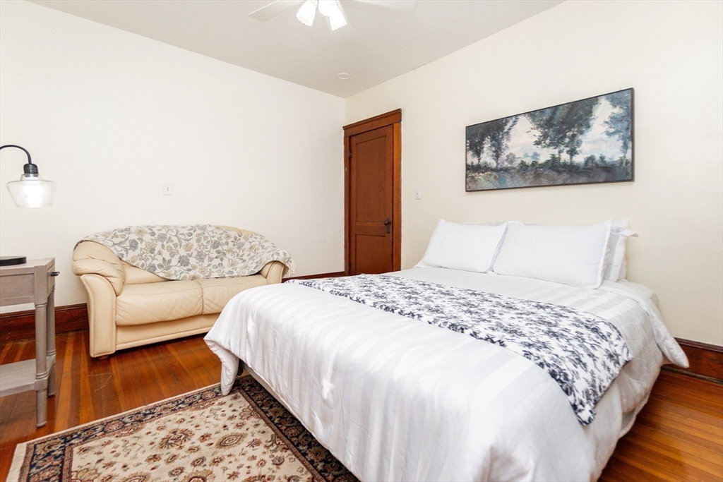 Lawrence, Massachusetts, 01841, United States, 6 Bedrooms Bedrooms, ,3 BathroomsBathrooms,Residential,For Sale,2048880