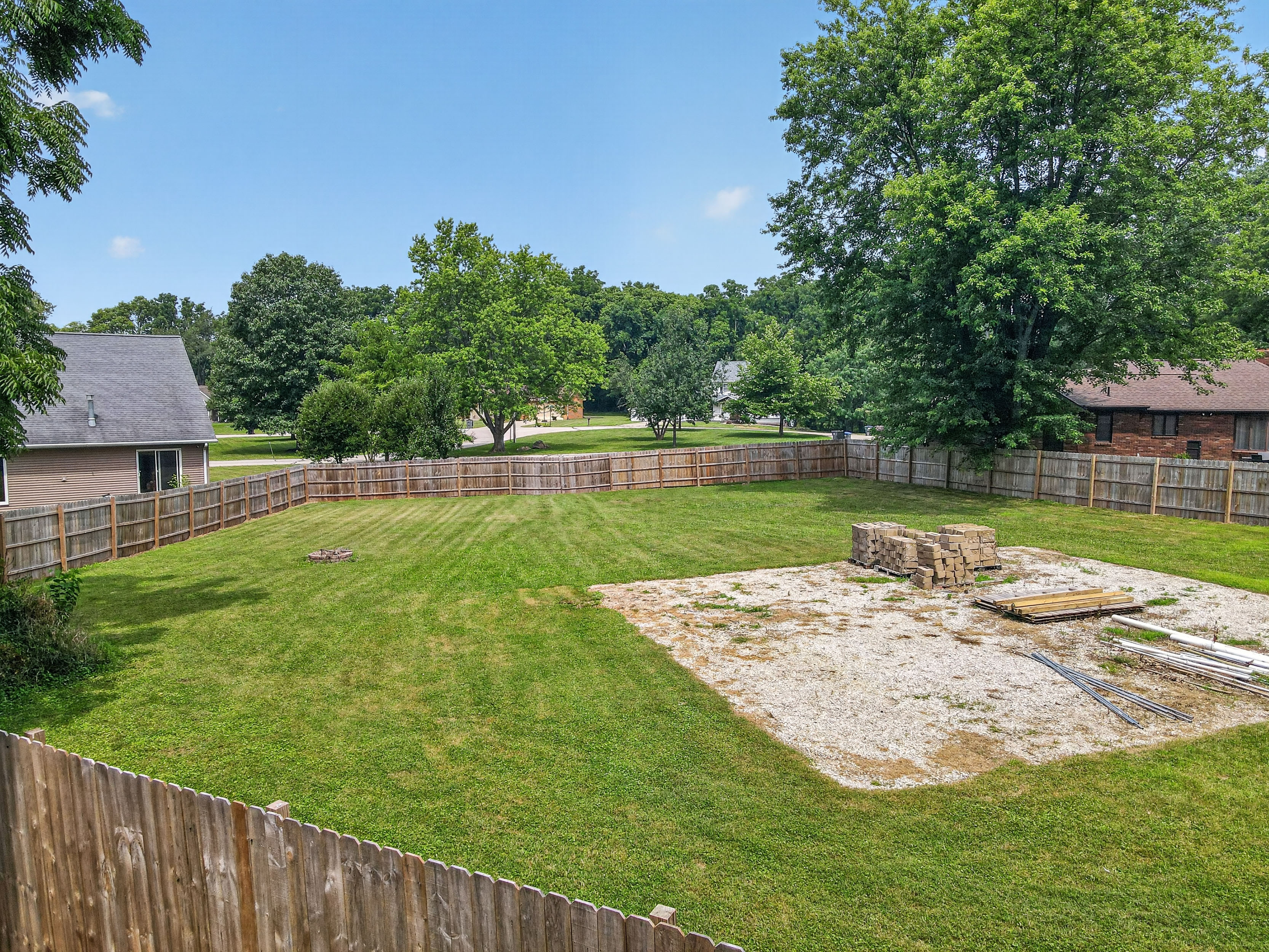 Build Your Dream Home on Quiet Cul-De-Sac Lot - 物件實景