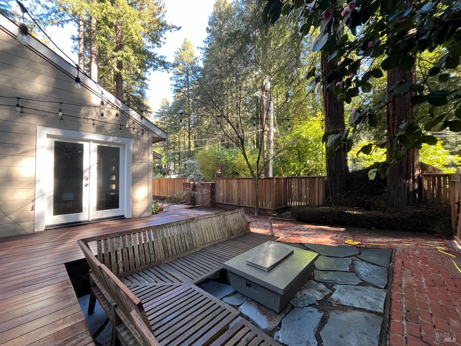 Mill Valley, California, 94941, United States, 4 Bedrooms Bedrooms, ,4 BathroomsBathrooms,Residential,For Sale,1793282