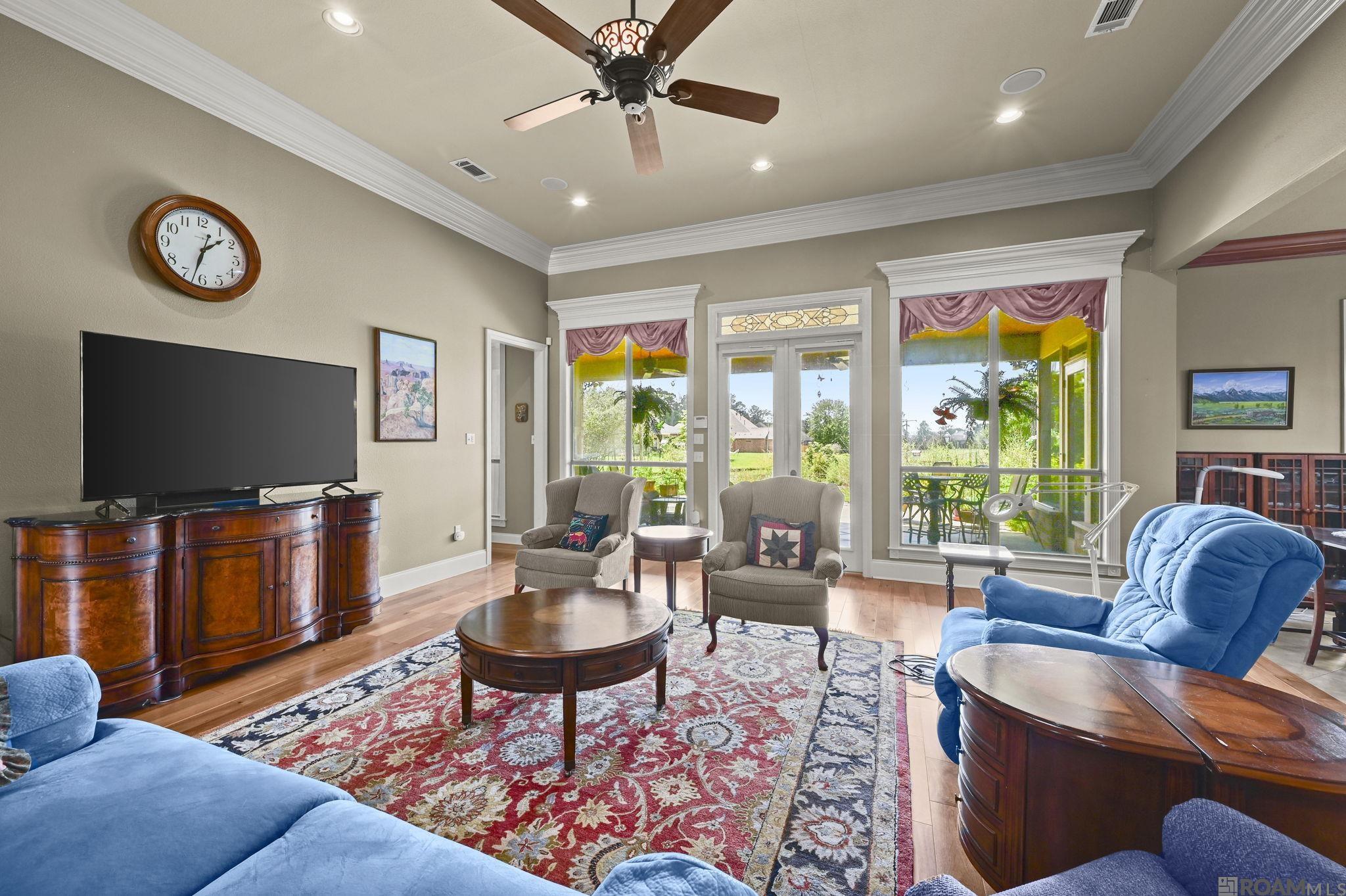 Central, Louisiana, 70739, United States, 4 Bedrooms Bedrooms, ,3 BathroomsBathrooms,Residential,For Sale,1900635