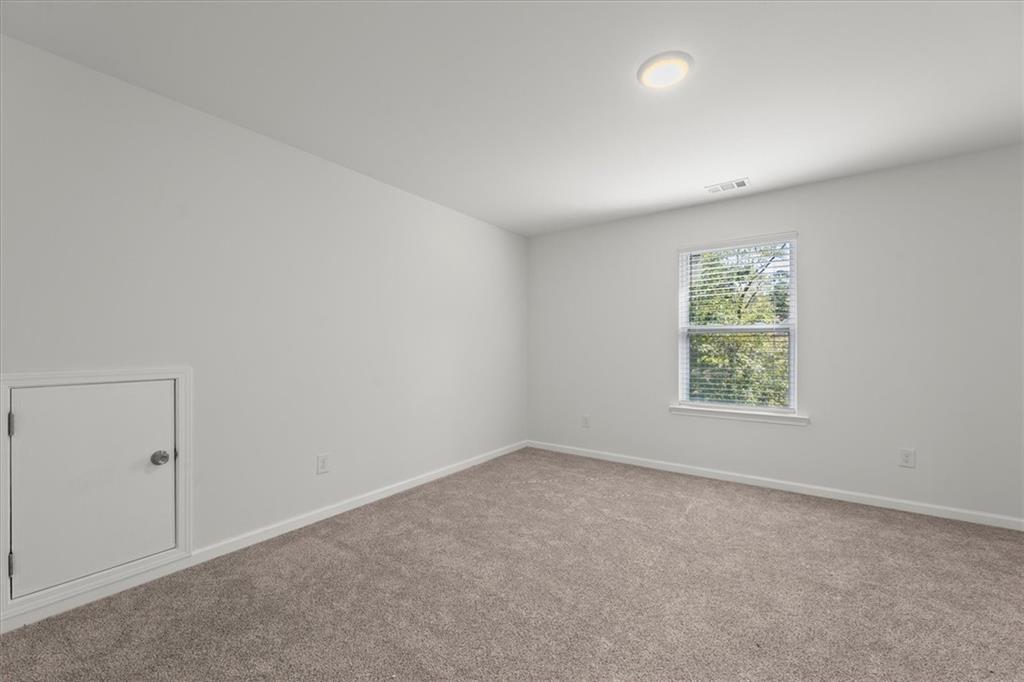 Hampton, Georgia, 30228, United States, 5 Bedrooms Bedrooms, ,4 BathroomsBathrooms,Residential,For Sale,1956814