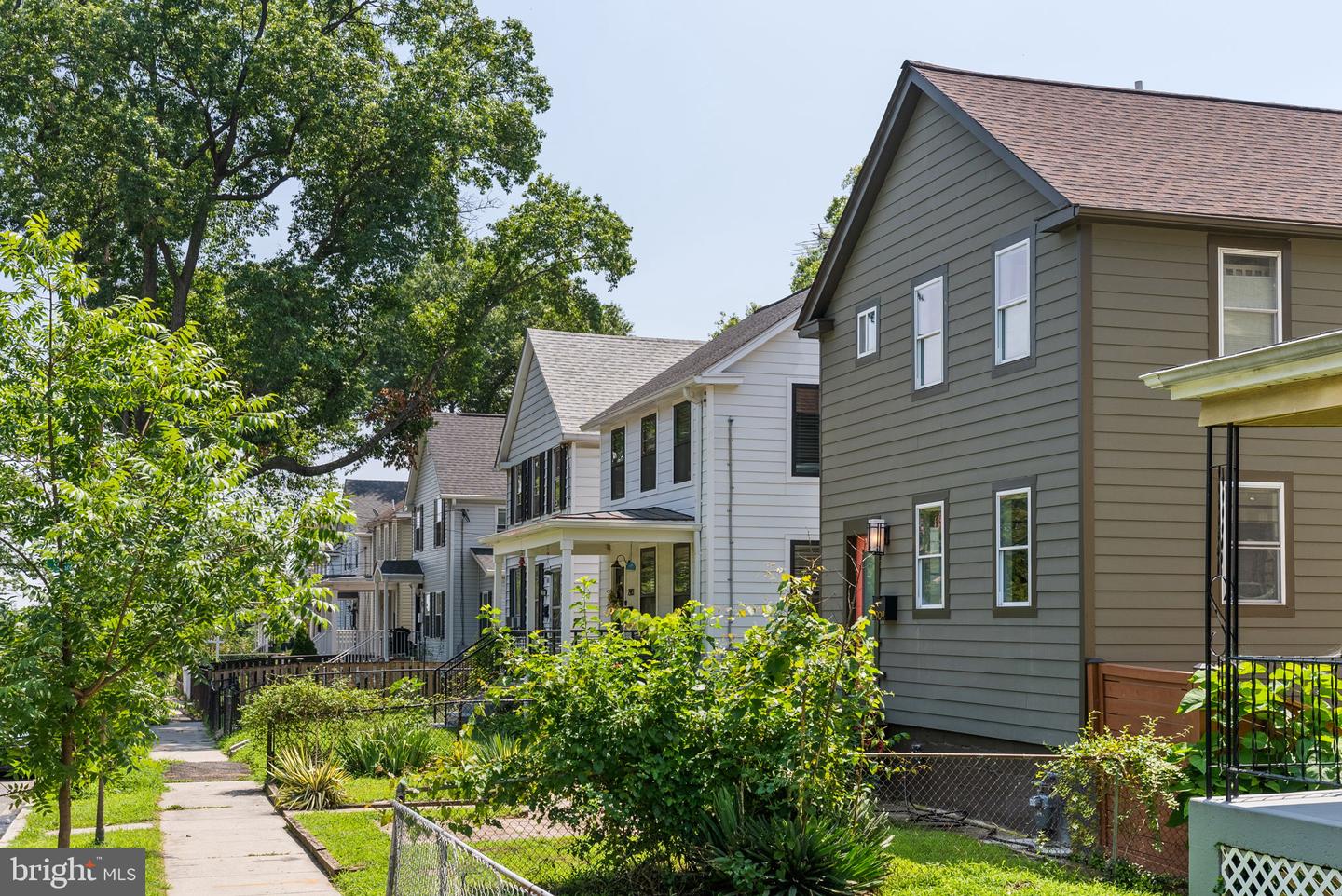 Washington, District of Columbia, 20018, United States, 3 Bedrooms Bedrooms, ,4 BathroomsBathrooms,Residential,For Sale,1907090