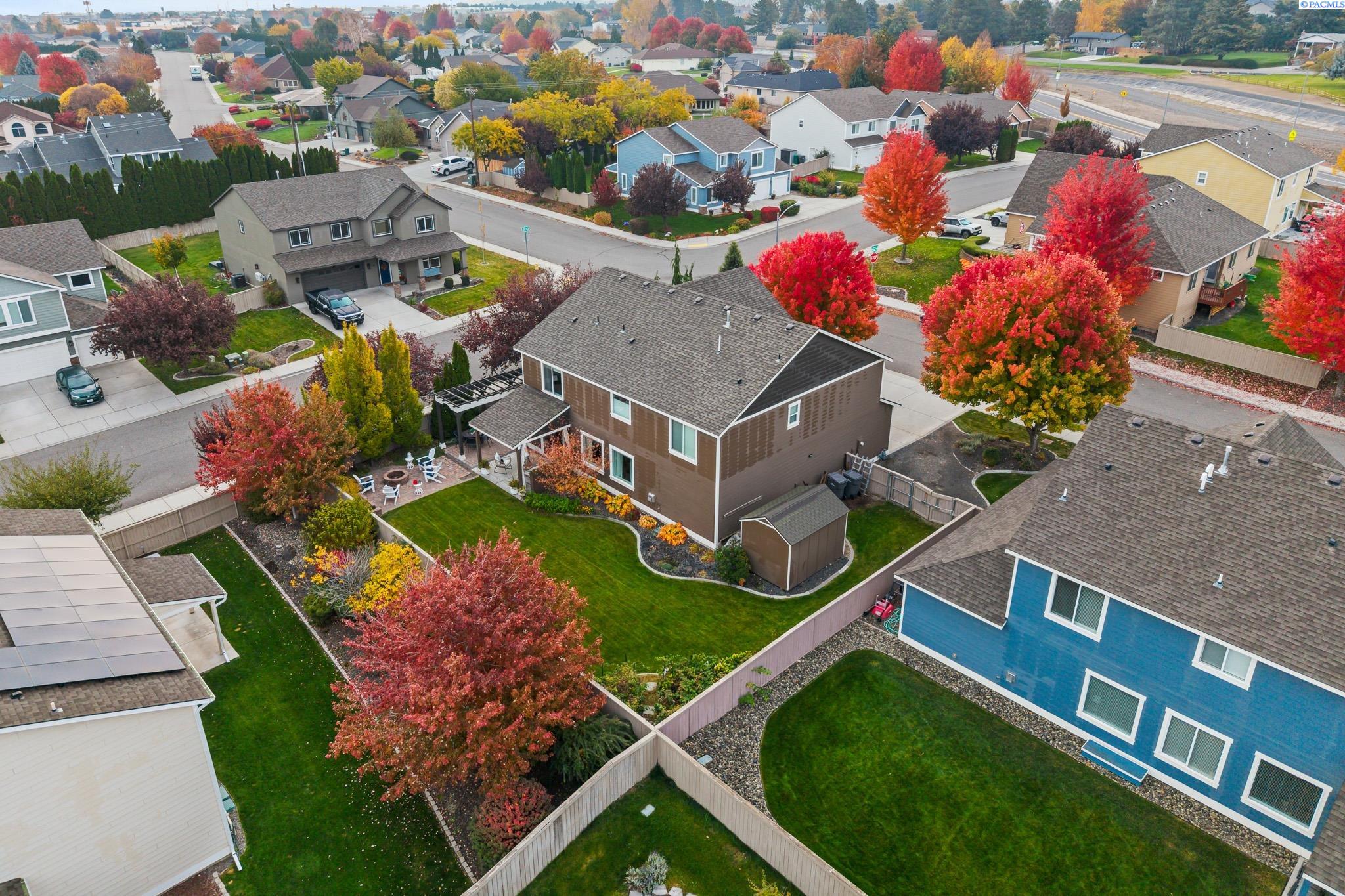 Kennewick, Washington, 99338, United States, 4 Bedrooms Bedrooms, ,3 BathroomsBathrooms,Residential,For Sale,1982934