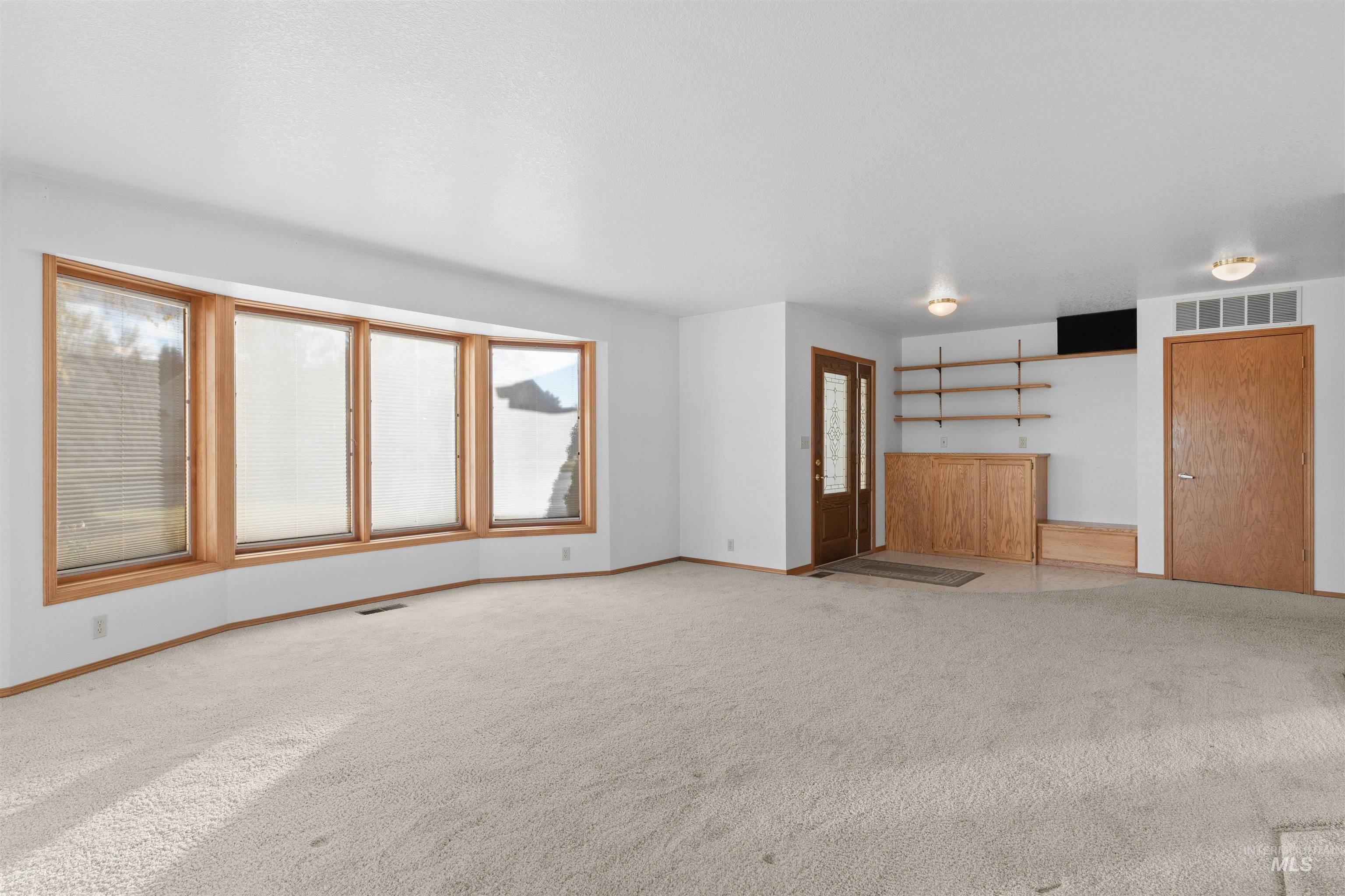 805 Broadway Street, Colton, Washington, 99113, United States, 3 Bedrooms Bedrooms, ,Residential,For Sale,805 Broadway Street,1653111