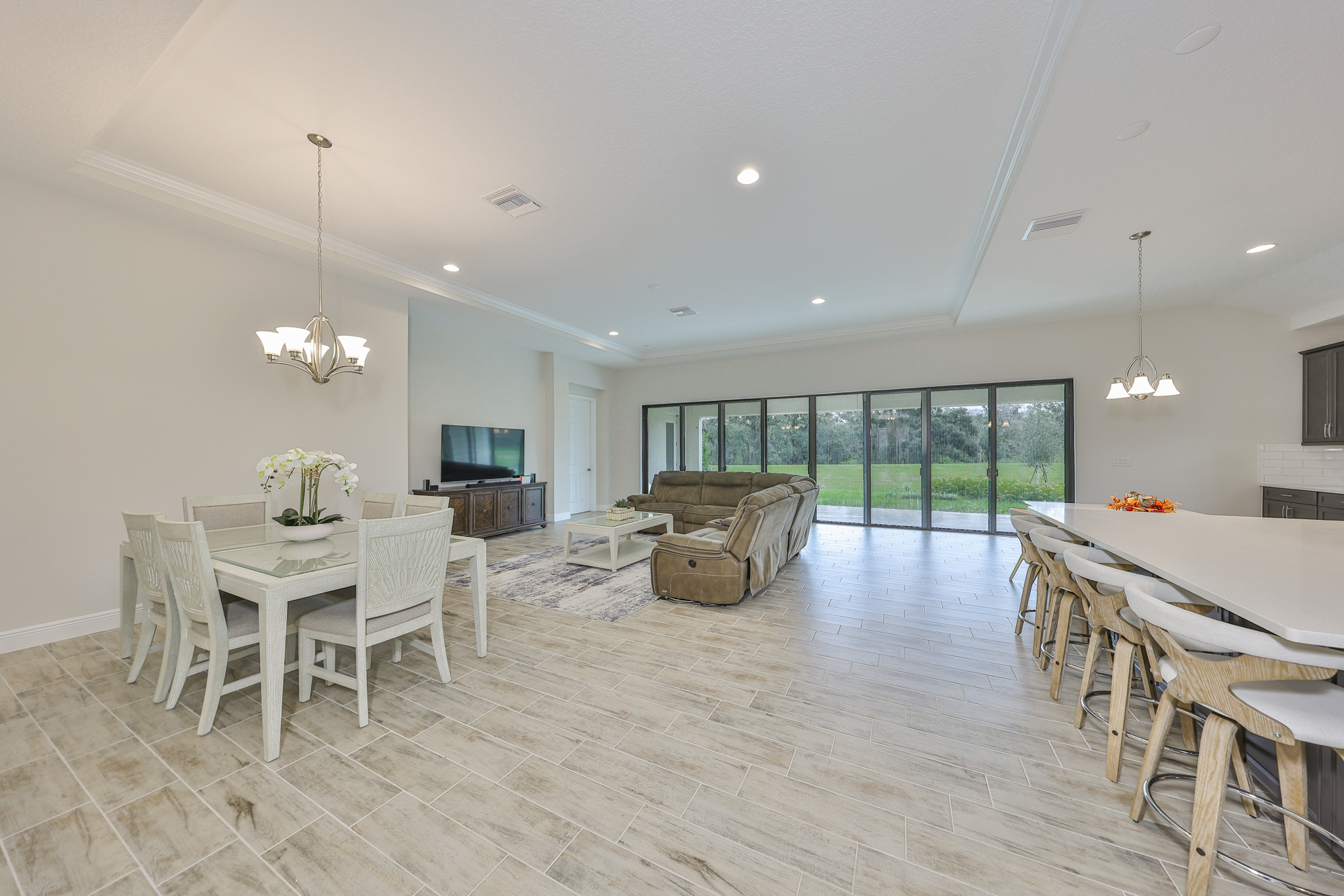 Riverview, Florida, 33579, United States, 4 Bedrooms Bedrooms, ,3 BathroomsBathrooms,Residential,For Sale,1973757