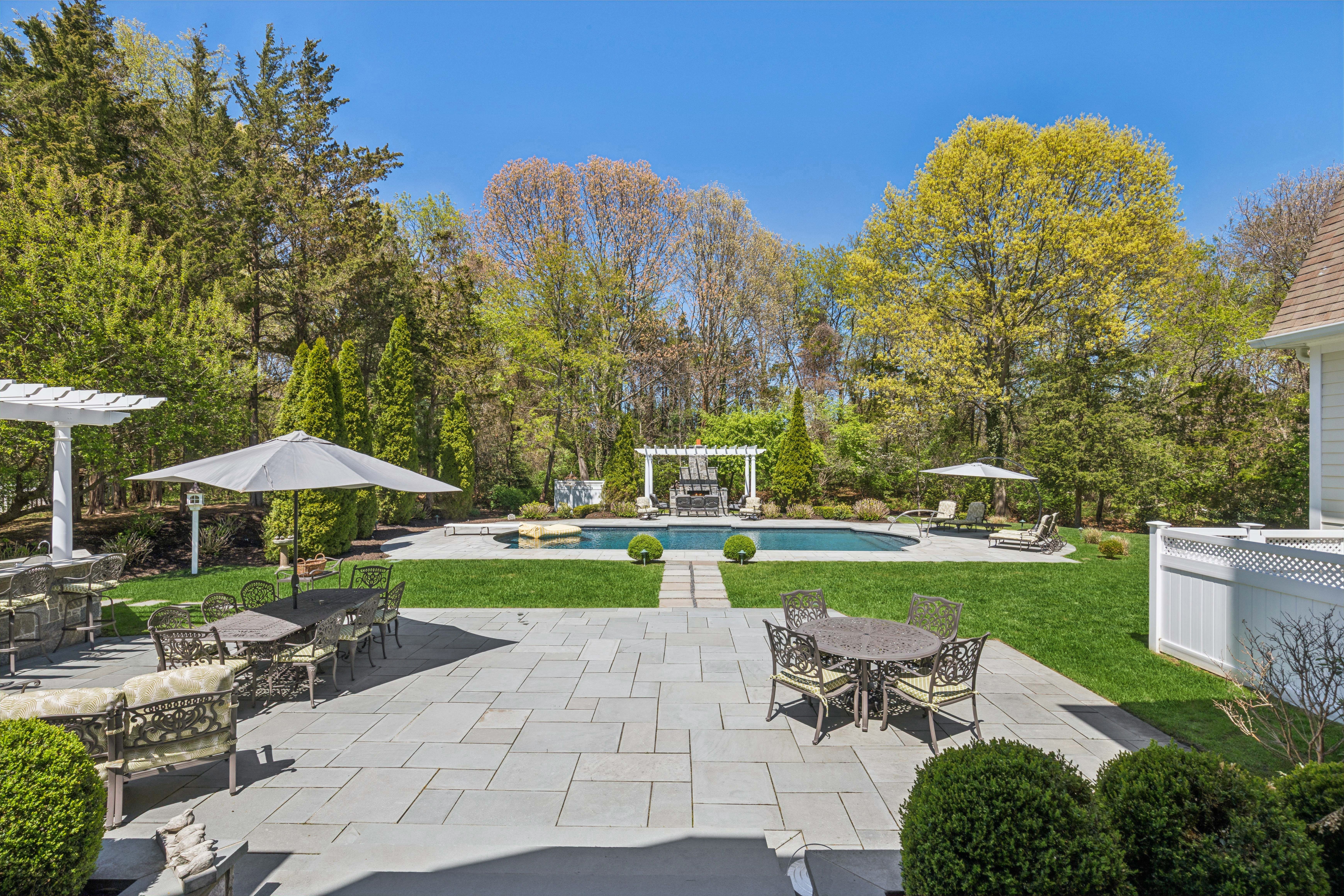  503 Cold Spring Road, Laurel Hollow, NY 11791 - 物件實景