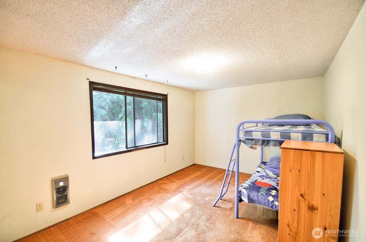 Olympia, Washington, 98512, United States, 4 Bedrooms Bedrooms, ,2 BathroomsBathrooms,Residential,For Sale,1983552