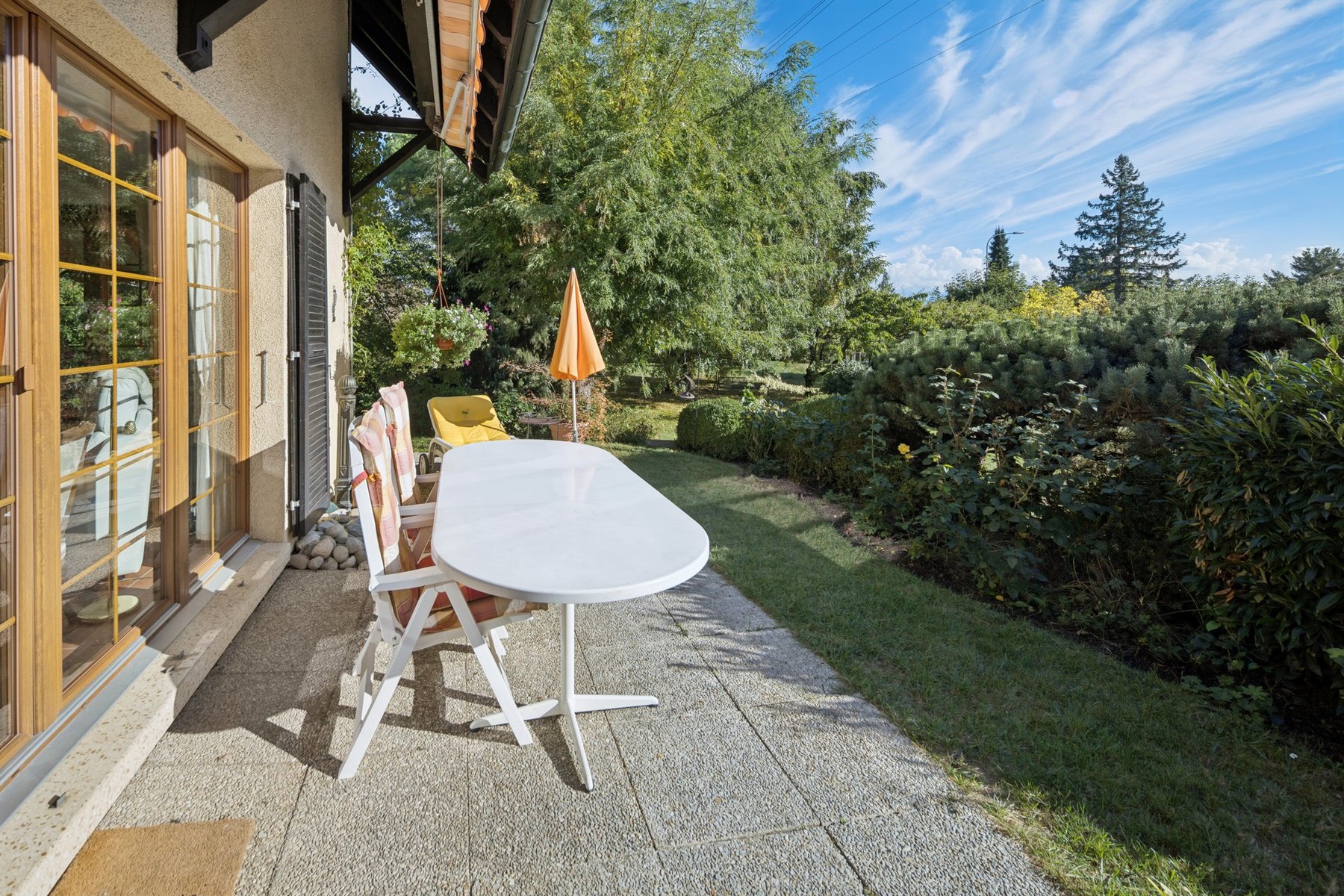  6-room family home on a spacious lot - 物件實景