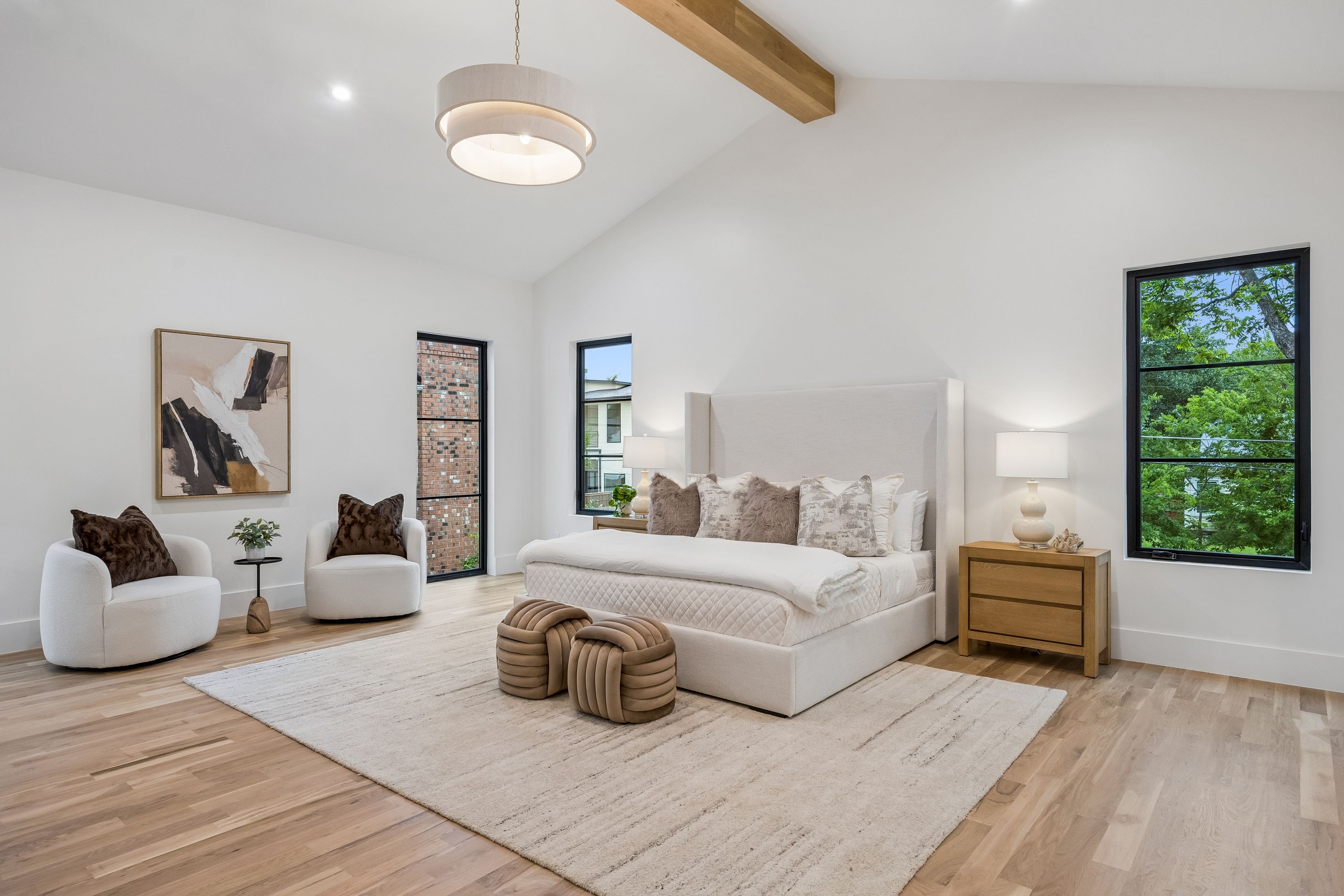  Luxurious East Dallas Home by Birchwood Custom Homes with Modern Elegance - 物件實景