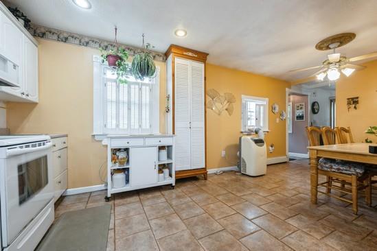 Levittown, New York, 11756, United States, 4 Bedrooms Bedrooms, ,1 BathroomBathrooms,Residential,For Sale,1892723