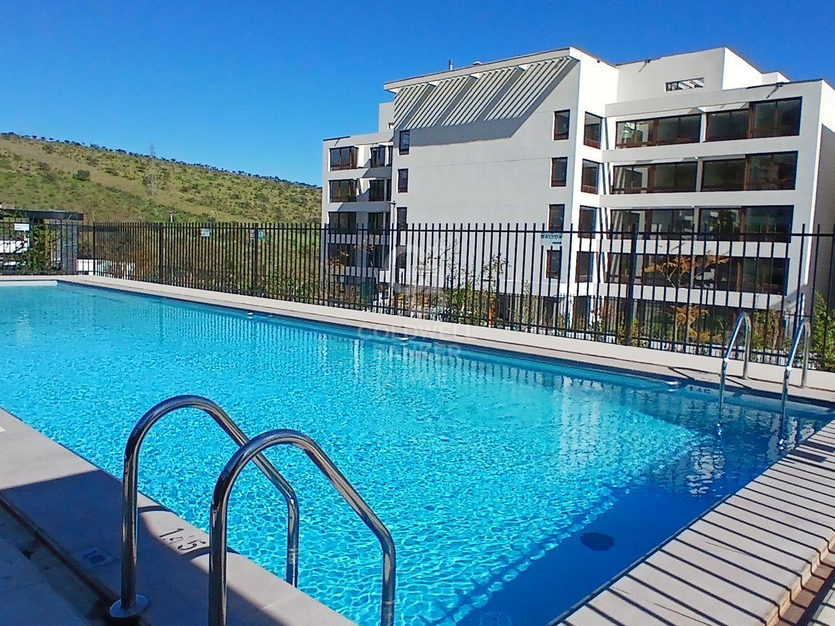 Las Condes, Chile, 4 Bedrooms Bedrooms, ,4 BathroomsBathrooms,Residential,For Sale,1948849