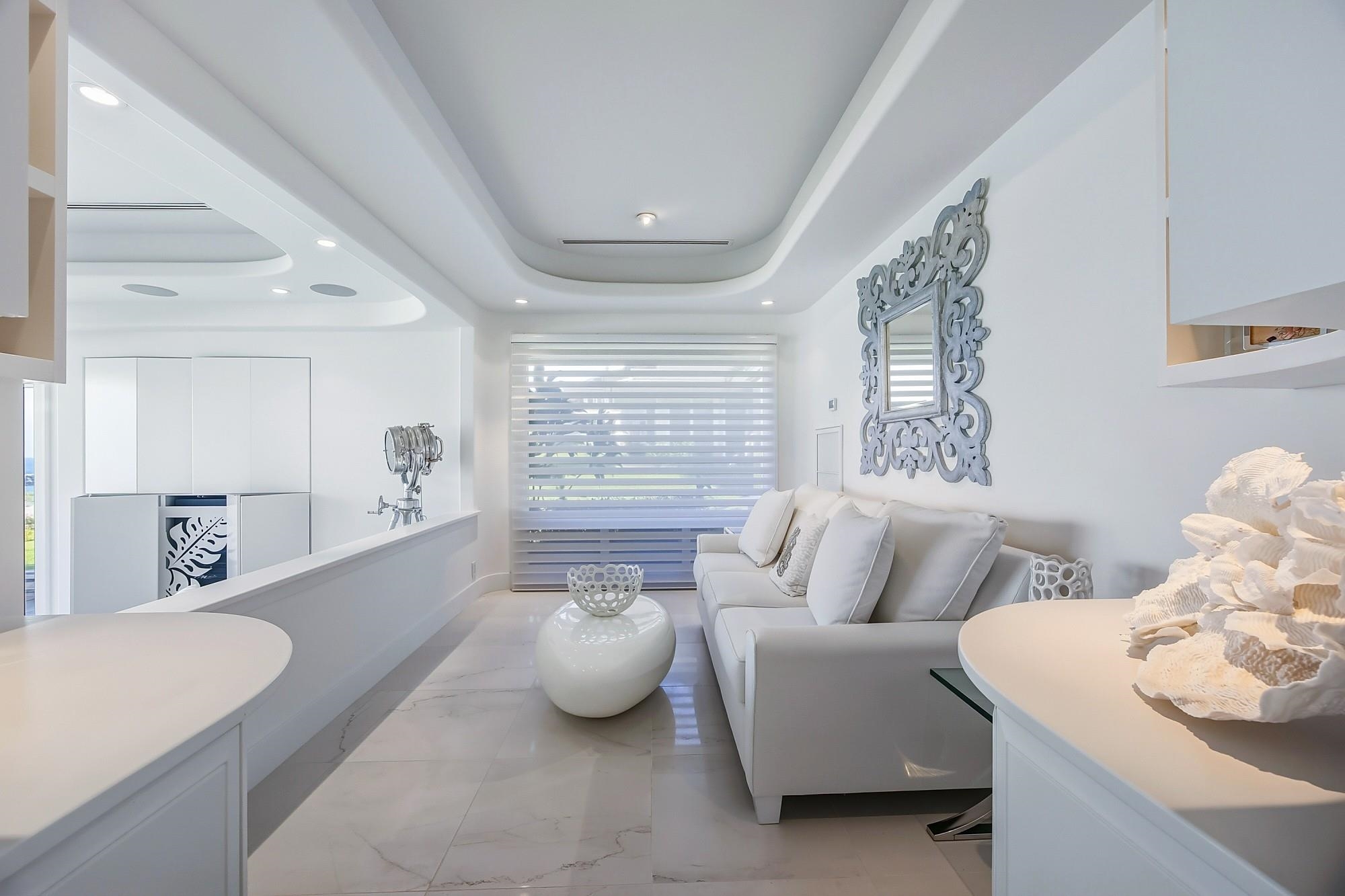 Lahaina, Hawaii, 96761, United States, 2 Bedrooms Bedrooms, ,3 BathroomsBathrooms,Residential,For Sale,1998478