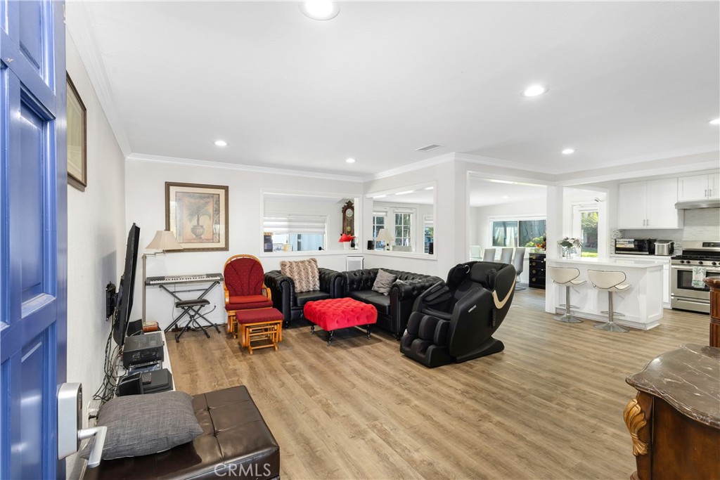 Hacienda Heights, California, 91745, United States, 4 Bedrooms Bedrooms, ,2 BathroomsBathrooms,Residential,For Sale,1989280