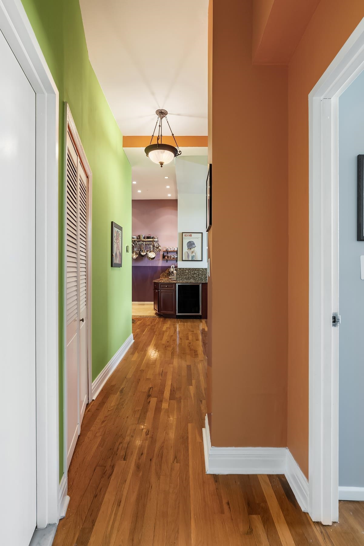 Weehawken, New Jersey, 07086, United States, 2 Bedrooms Bedrooms, ,2 BathroomsBathrooms,Residential,For Sale,1991208