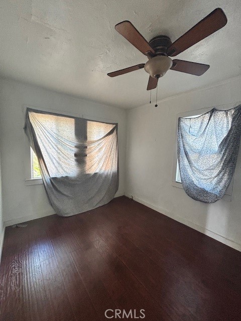 Los Angeles, California, 90062, United States, 4 Bedrooms Bedrooms, ,Residential,For Sale,1980407