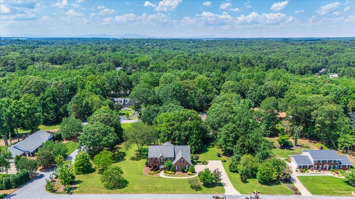 Moore, South Carolina, 29369, United States, 5 Bedrooms Bedrooms, ,4 BathroomsBathrooms,Residential,For Sale,2010805