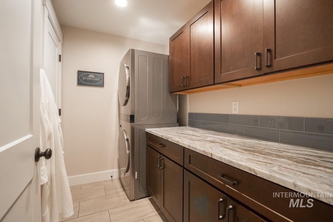 McCall, Idaho, 83638, United States, 4 Bedrooms Bedrooms, ,3 BathroomsBathrooms,Residential,For Sale,1763281
