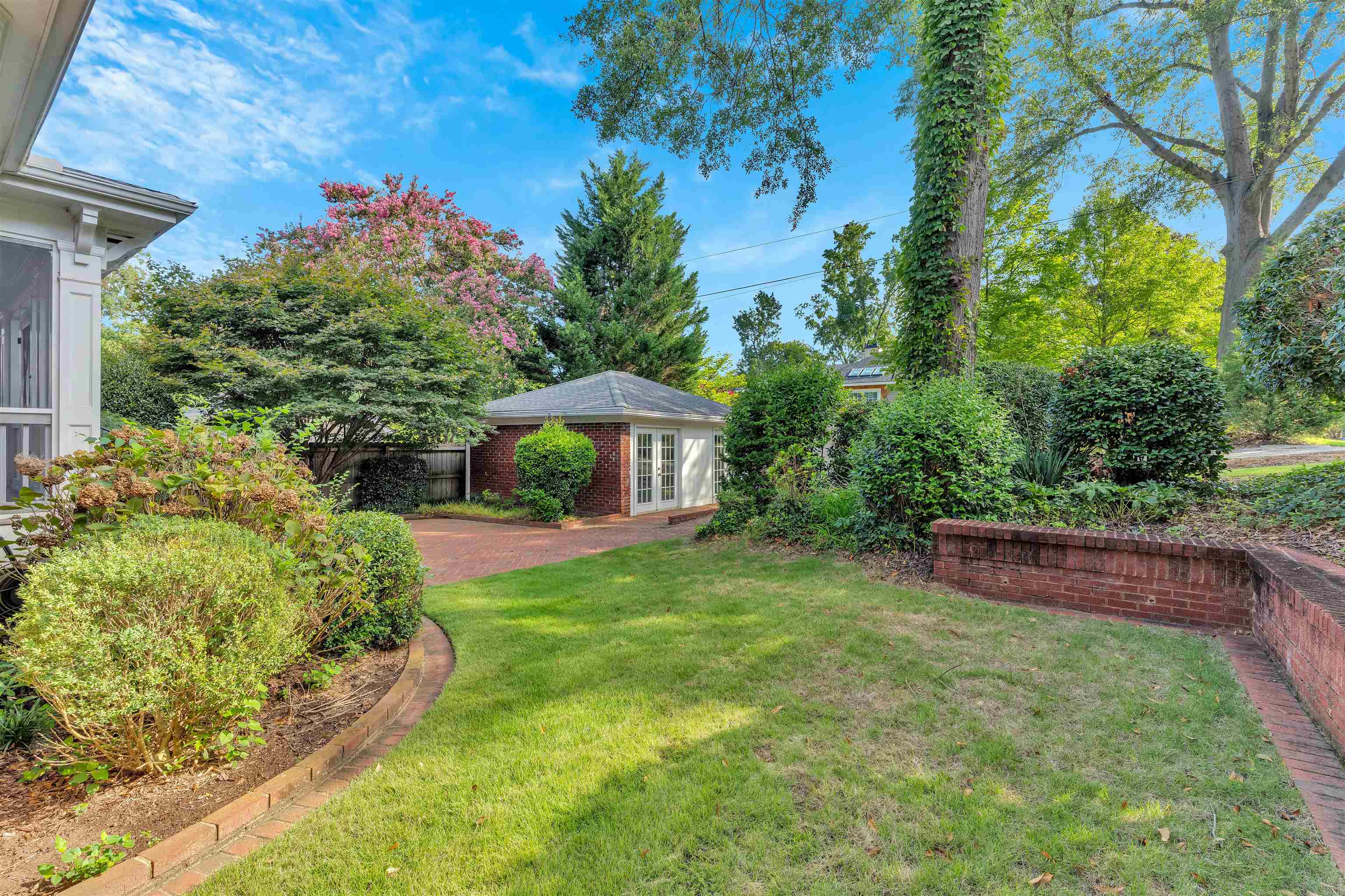 Spartanburg, South Carolina, 29302, United States, 4 Bedrooms Bedrooms, ,5 BathroomsBathrooms,Residential,For Sale,1919560