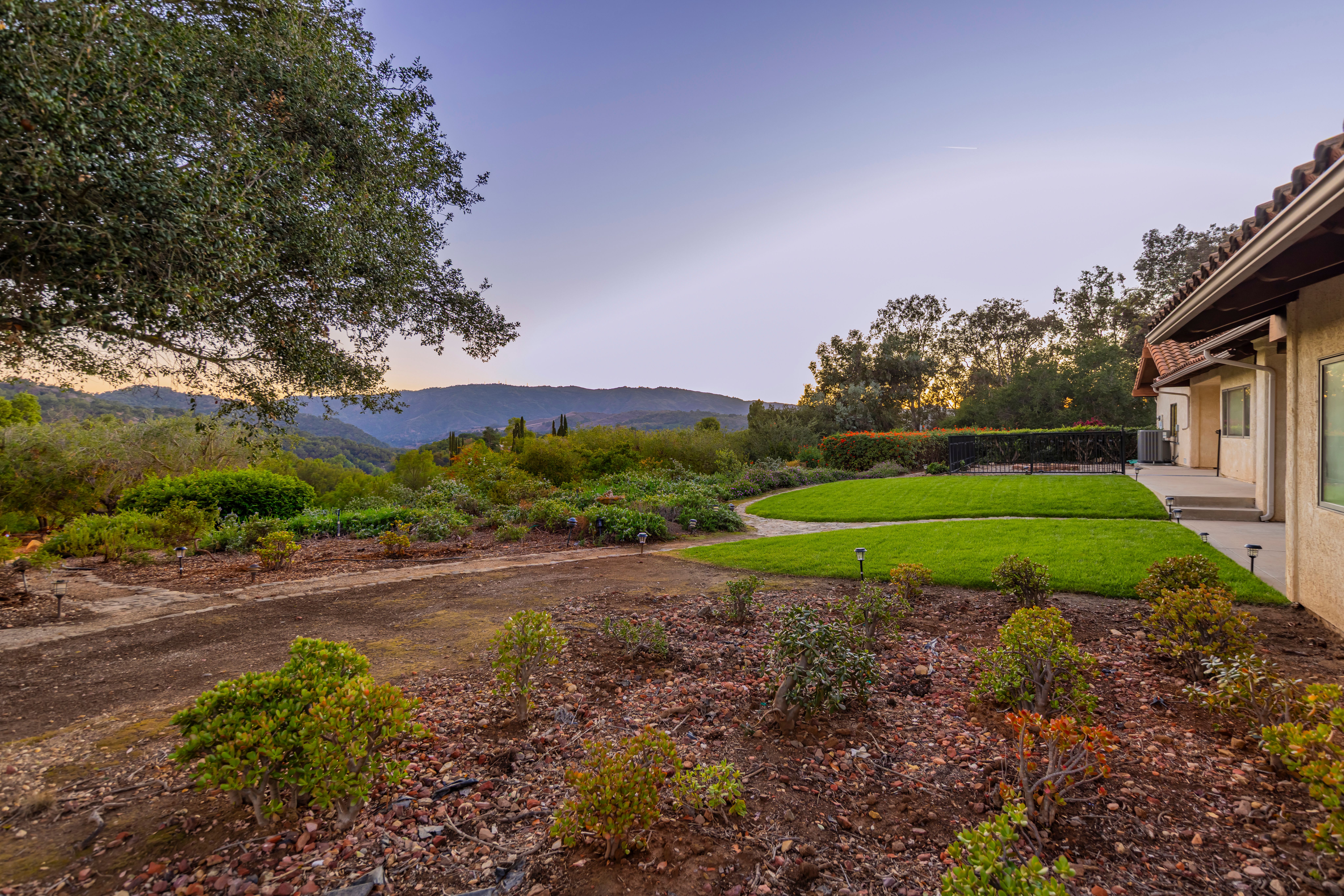  700 Thomas Street, Oak View, CA 93022 - 物件實景