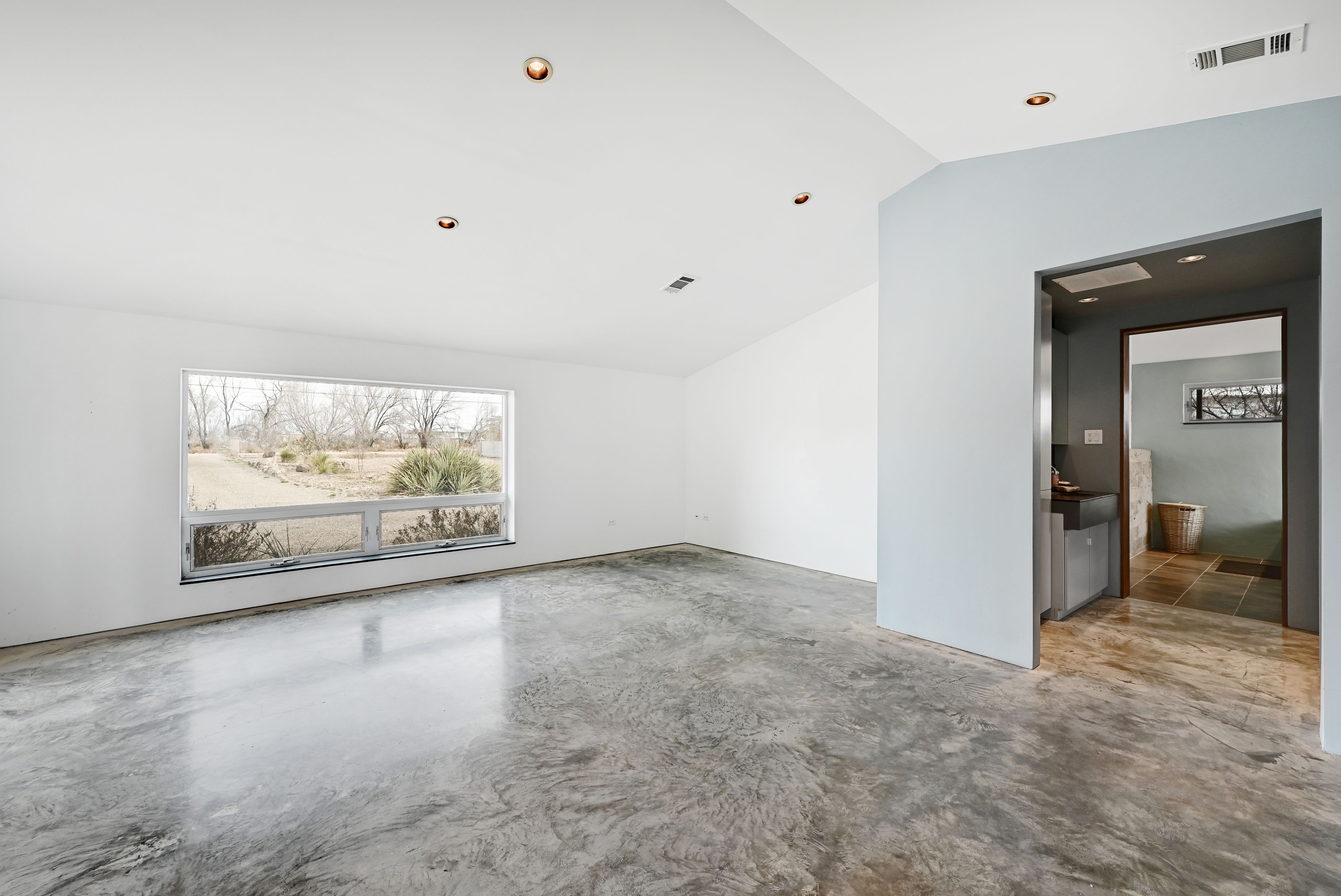  1011 West Washington Street, Marfa, TX 79843 - 物件實景