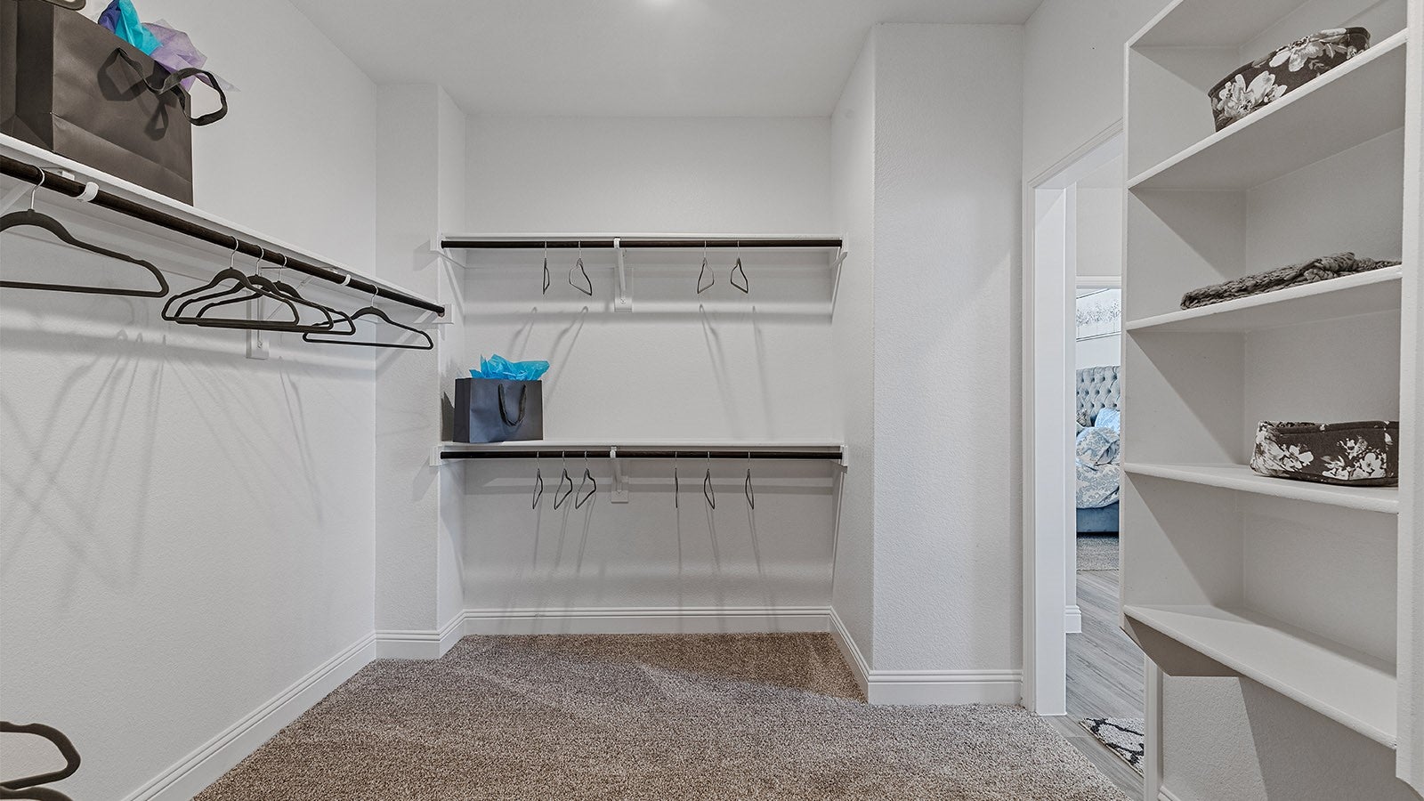 Grand Prairie, Texas, 76065, United States, 4 Bedrooms Bedrooms, ,3 BathroomsBathrooms,Residential,For Sale,2001463