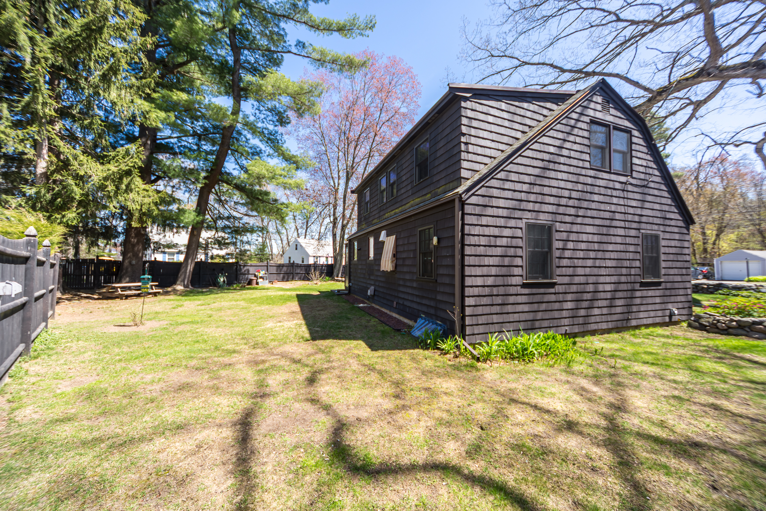  4 Gibbs Street, Natick, MA, 01760 - 物件實景