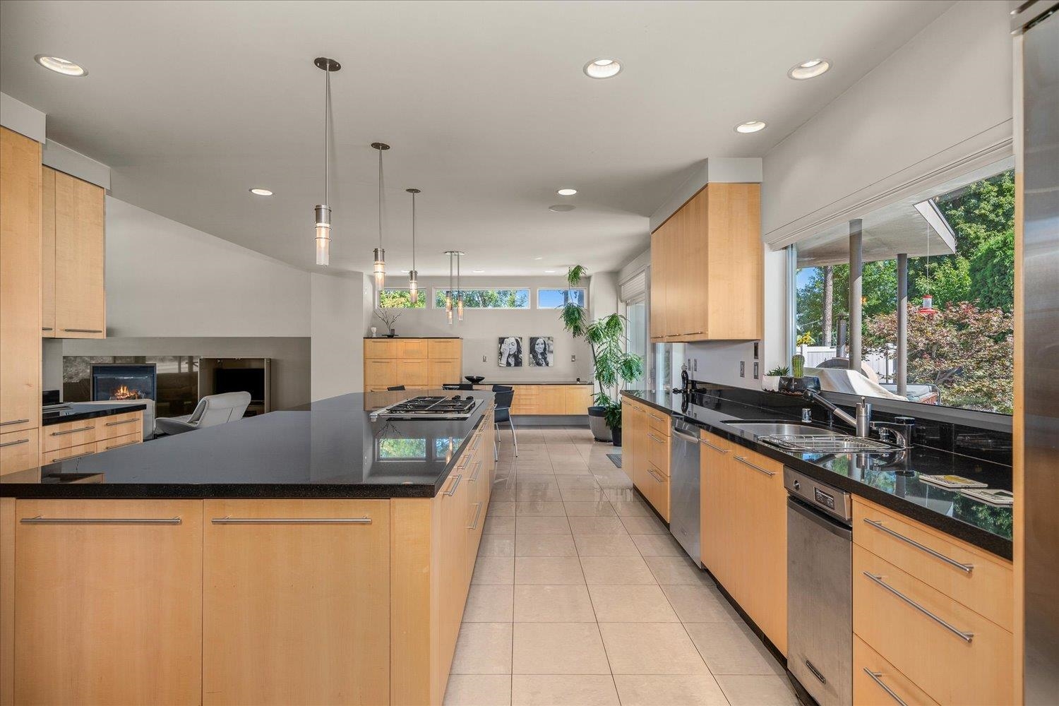 Spokane, Washington, 99203, United States, 6 Bedrooms Bedrooms, ,6 BathroomsBathrooms,Residential,For Sale,2010986