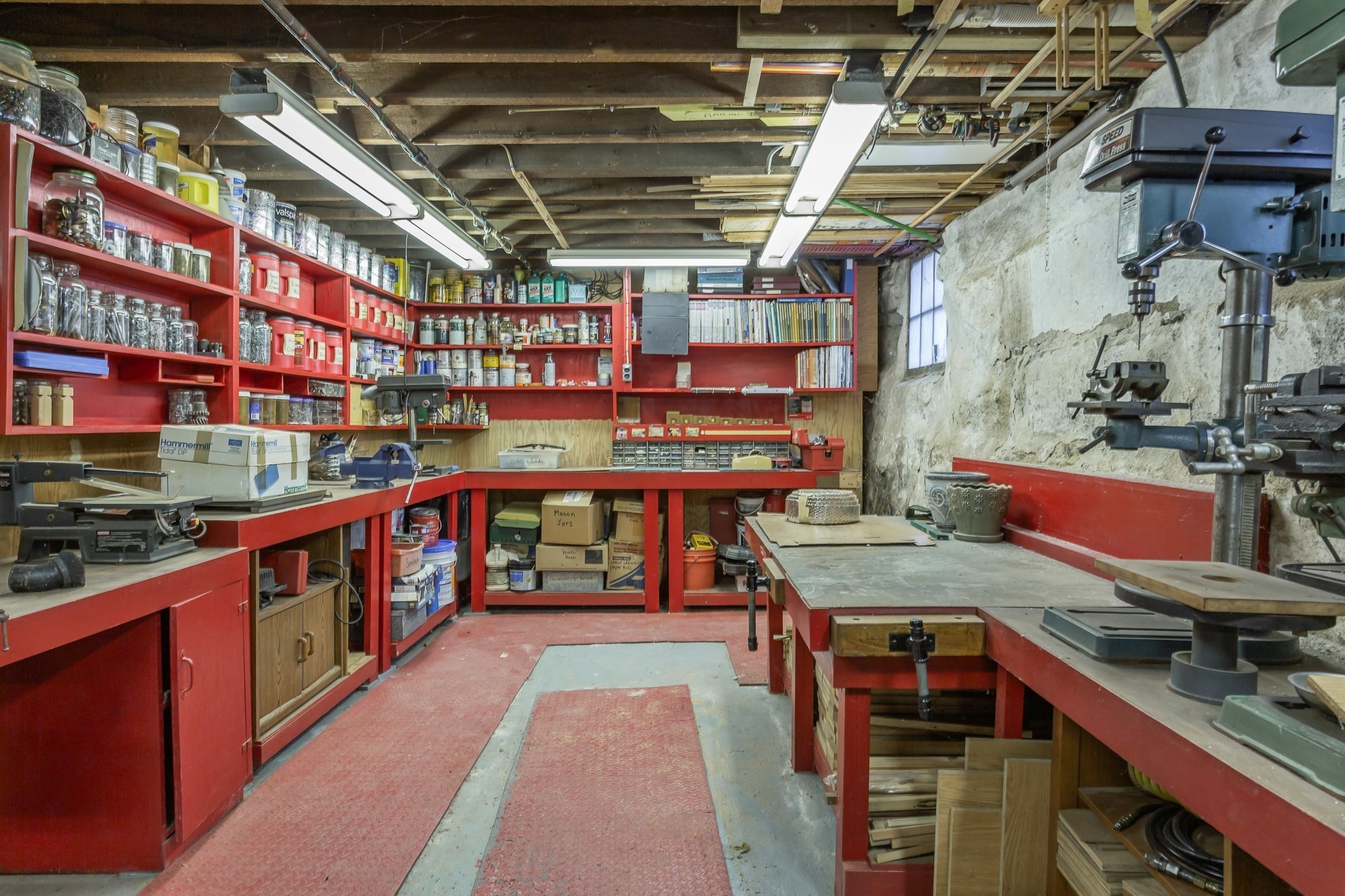 New Bedford, Massachusetts, 02744, United States, 7 Bedrooms Bedrooms, ,2 BathroomsBathrooms,Residential,For Sale,2012325