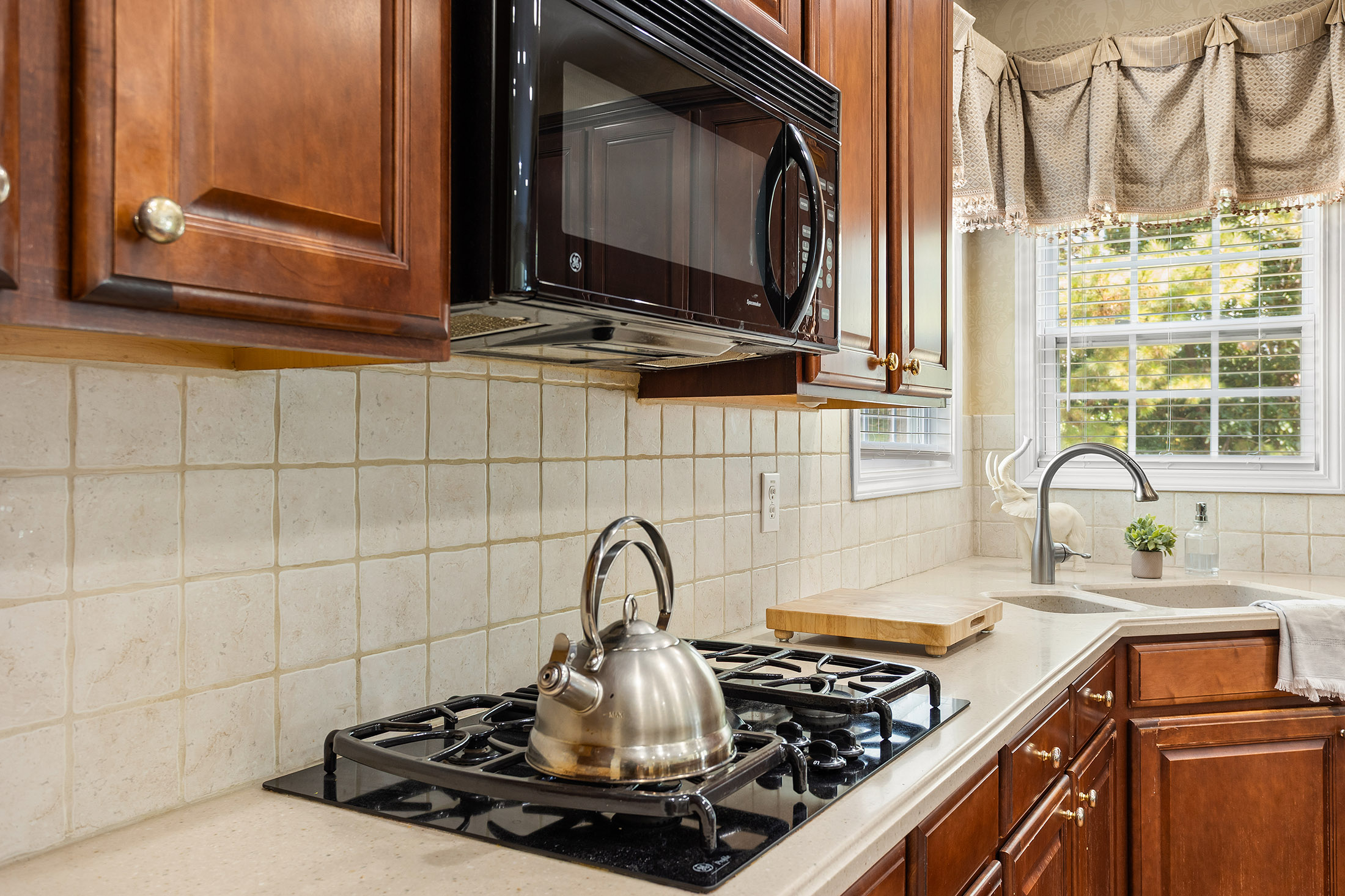  Gorgeous, Move-in Ready Home in Amenity-rich Heron Bay - 物件實景
