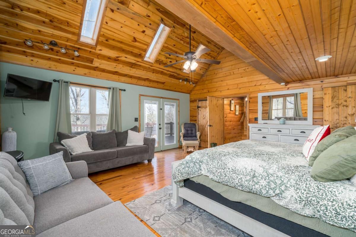 Ellijay, Georgia, 30540, United States, 4 Bedrooms Bedrooms, ,4 BathroomsBathrooms,Residential,For Sale,1859084