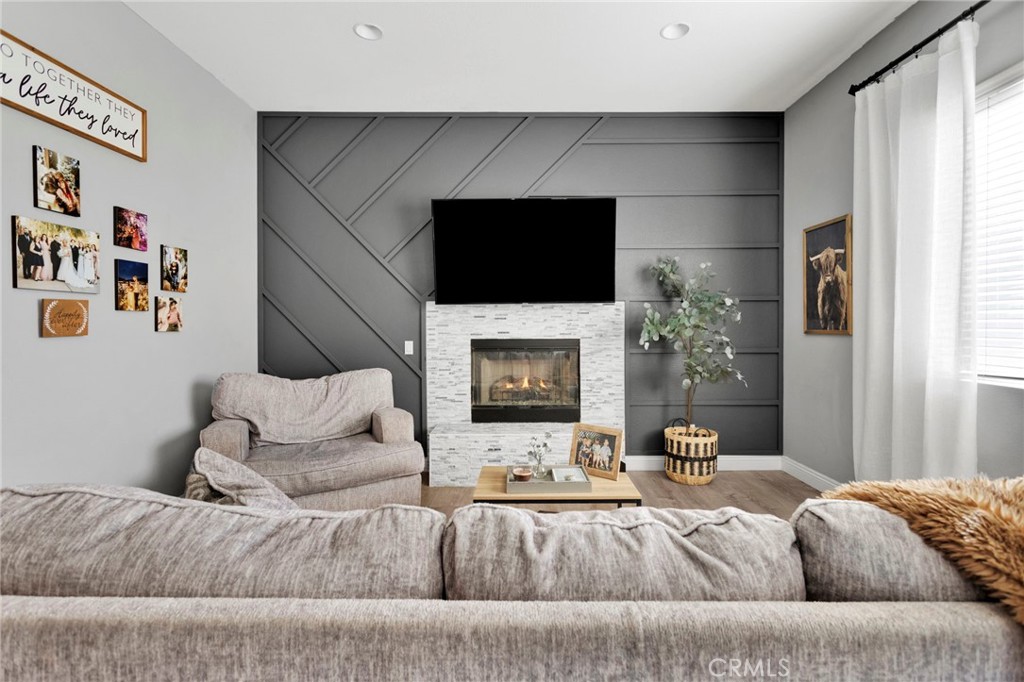 Hesperia, California, 92344, United States, 5 Bedrooms Bedrooms, ,4 BathroomsBathrooms,Residential,For Sale,2010754