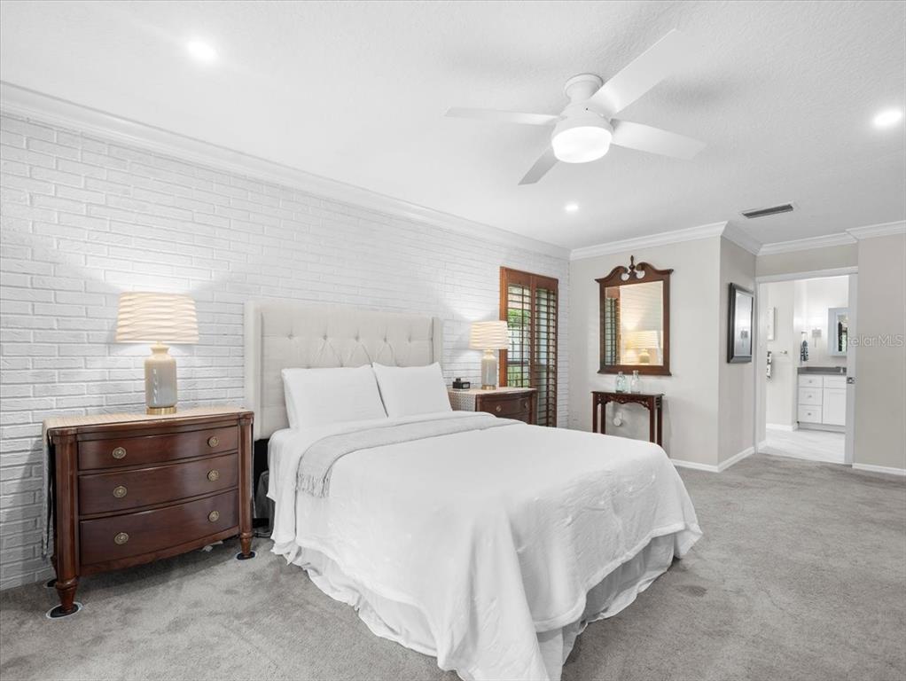 Tampa, Florida, 33618, United States, 4 Bedrooms Bedrooms, ,3 BathroomsBathrooms,Residential,For Sale,1941993