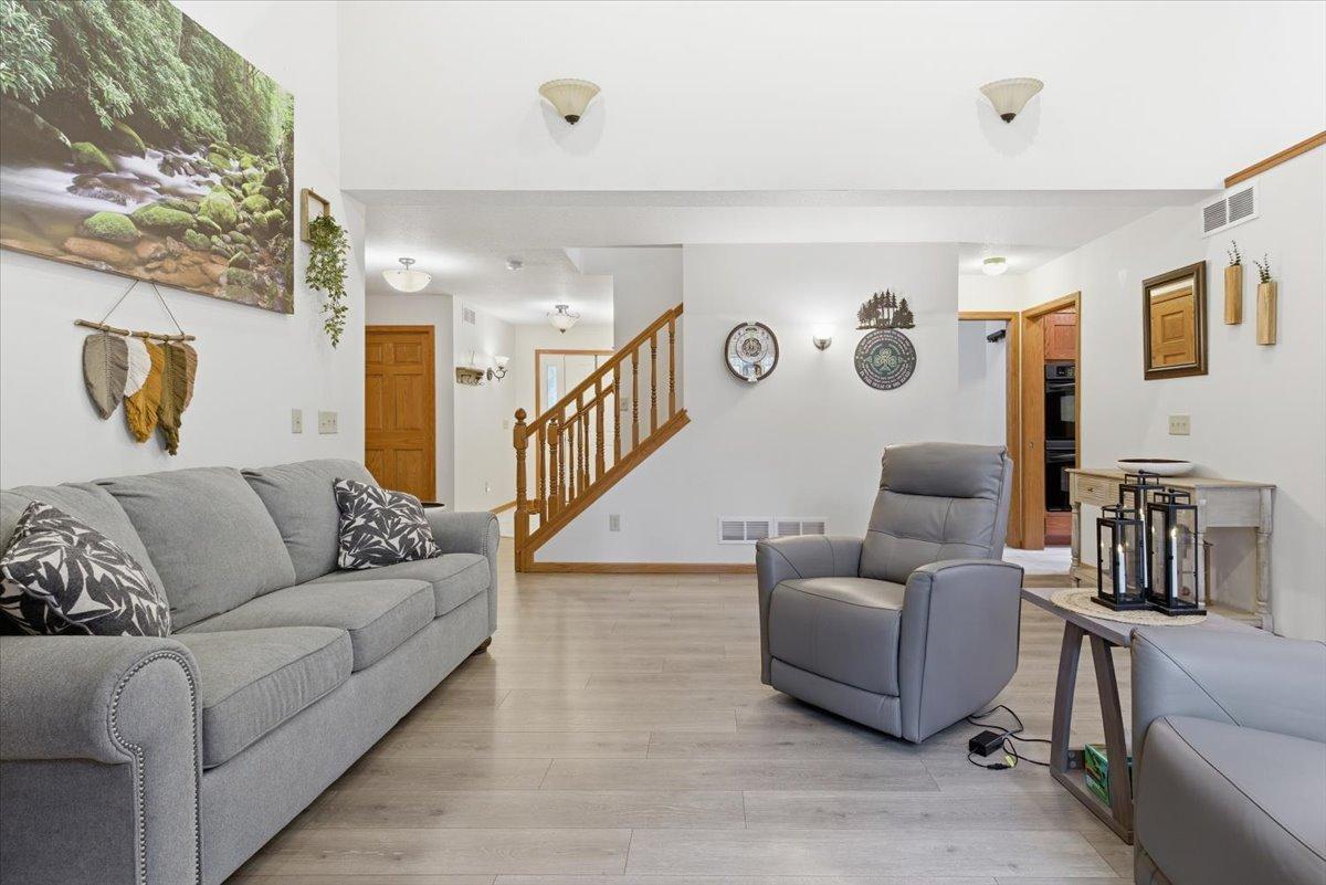 New Richmond, Wisconsin, 54017, United States, 4 Bedrooms Bedrooms, ,1 BathroomBathrooms,Residential,For Sale,1985079