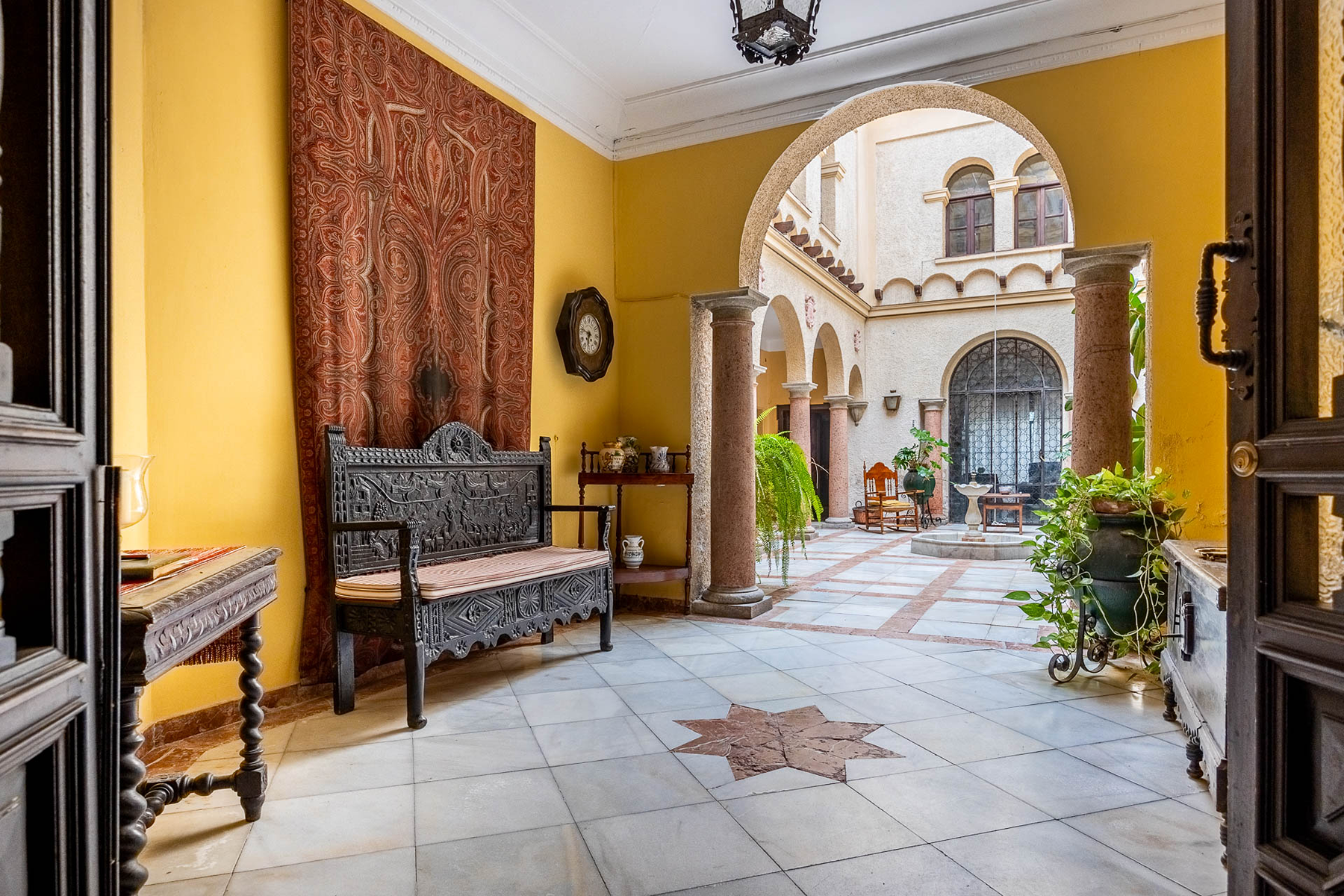  Palace house in Andújar: Ideal for apartment projects or boutique hotel - 物件實景