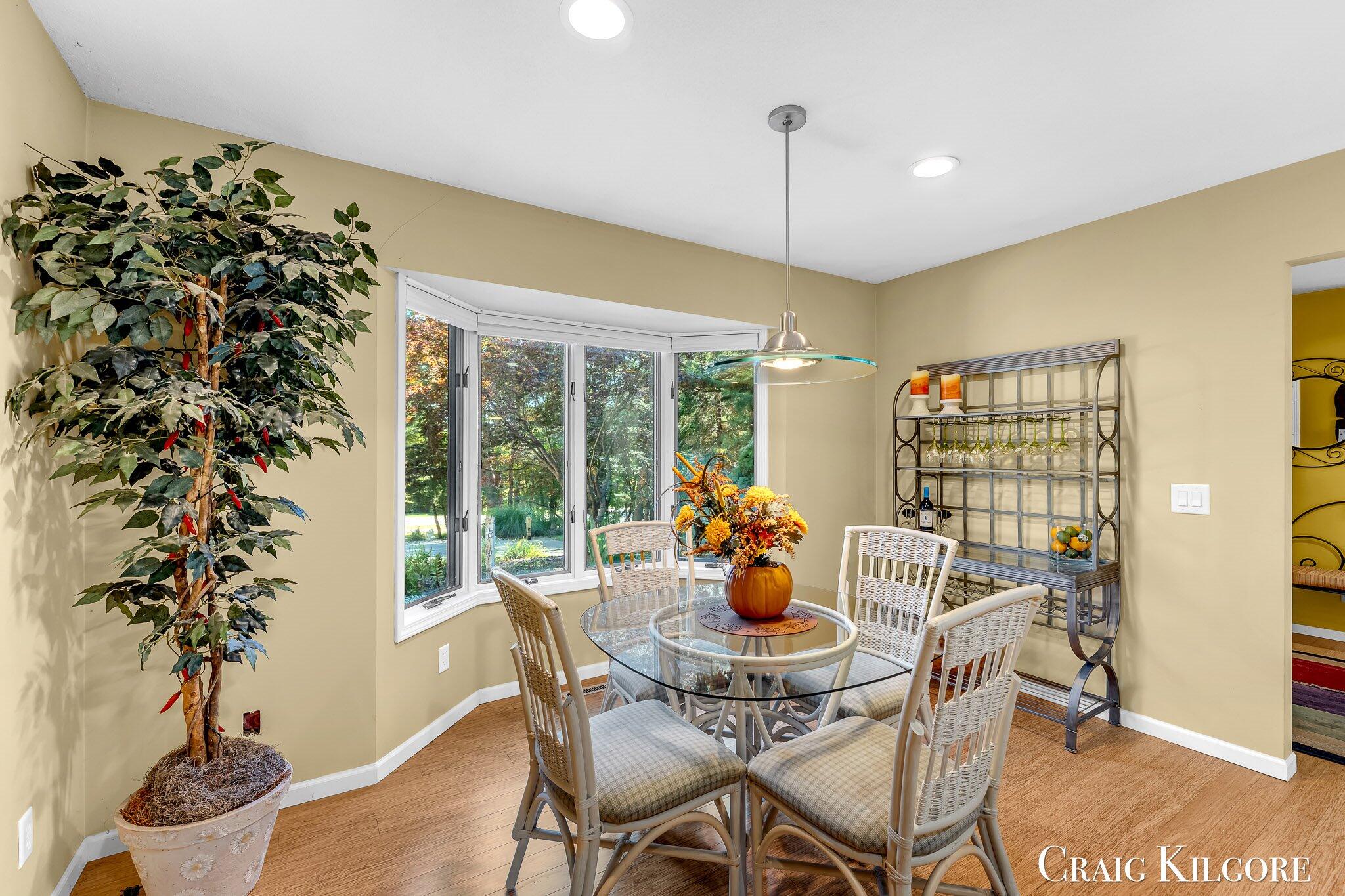 Spring Lake, Michigan, 49456, United States, 2 Bedrooms Bedrooms, ,3 BathroomsBathrooms,Residential,For Sale,2003157