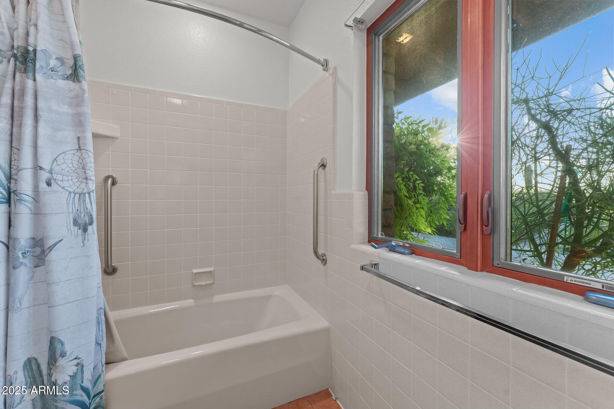 Wickenburg, Arizona, 85390, United States, 3 Bedrooms Bedrooms, ,3 BathroomsBathrooms,Residential,For Sale,1976707