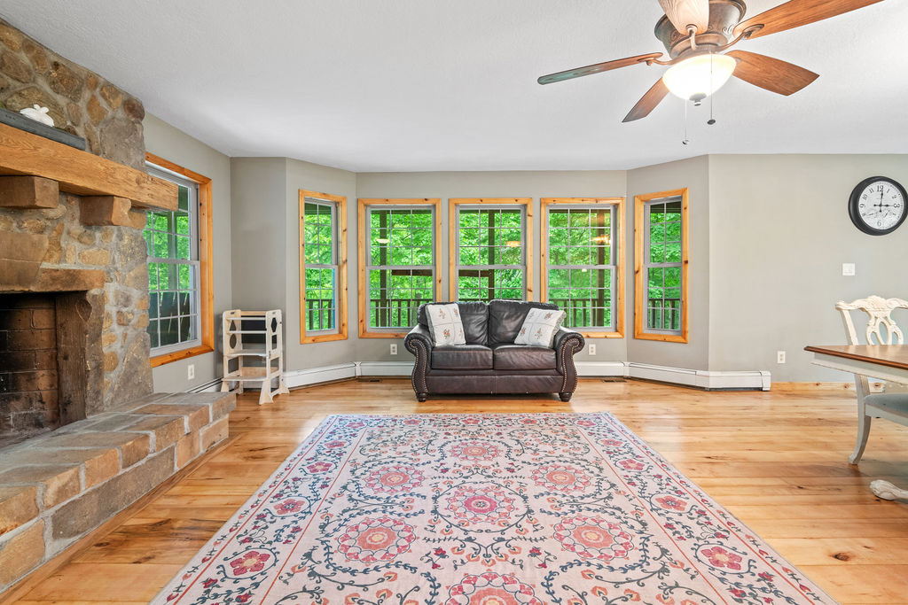 Marengo, Ohio, 43334, United States, 5 Bedrooms Bedrooms, ,3 BathroomsBathrooms,Residential,For Sale,2048859