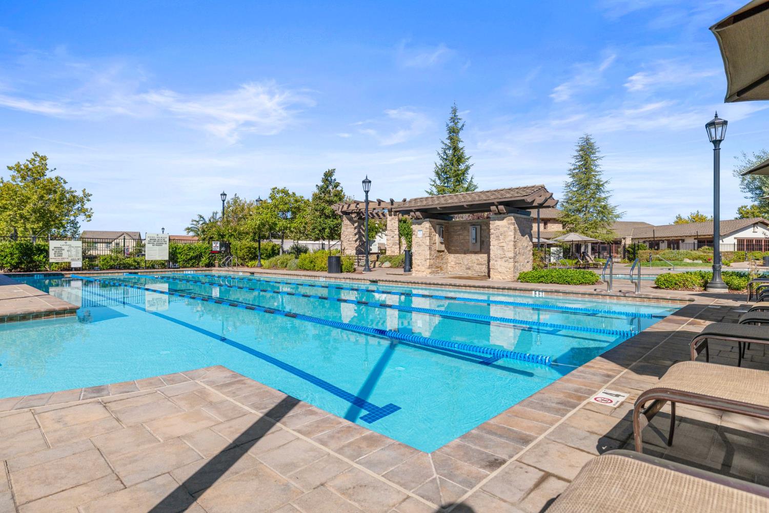 El Dorado Hills, California, 95762, United States, 4 Bedrooms Bedrooms, ,3 BathroomsBathrooms,Residential,For Sale,1925996
