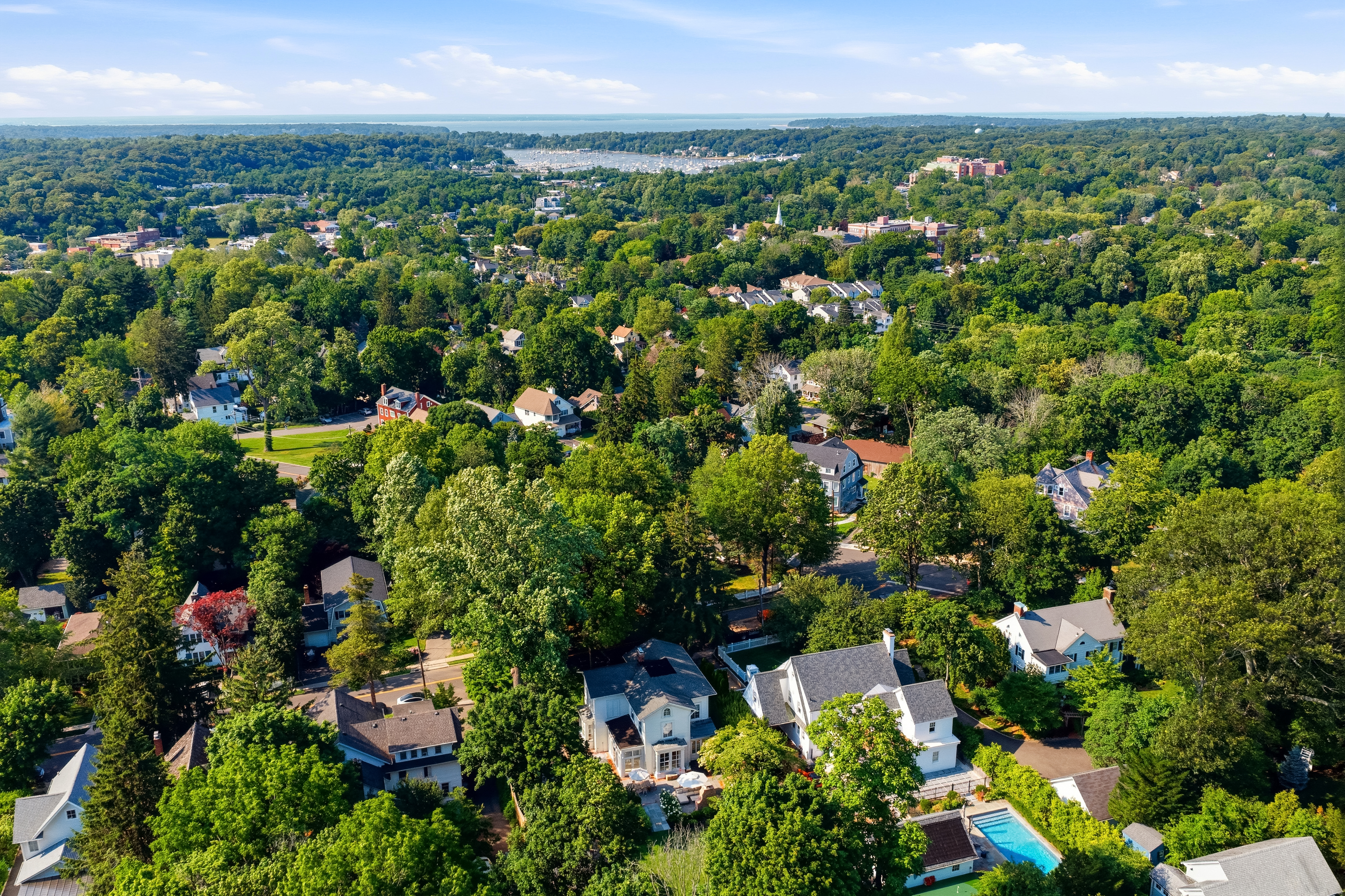  68 Fairview Street, Huntington, NY 11743 - 物件實景