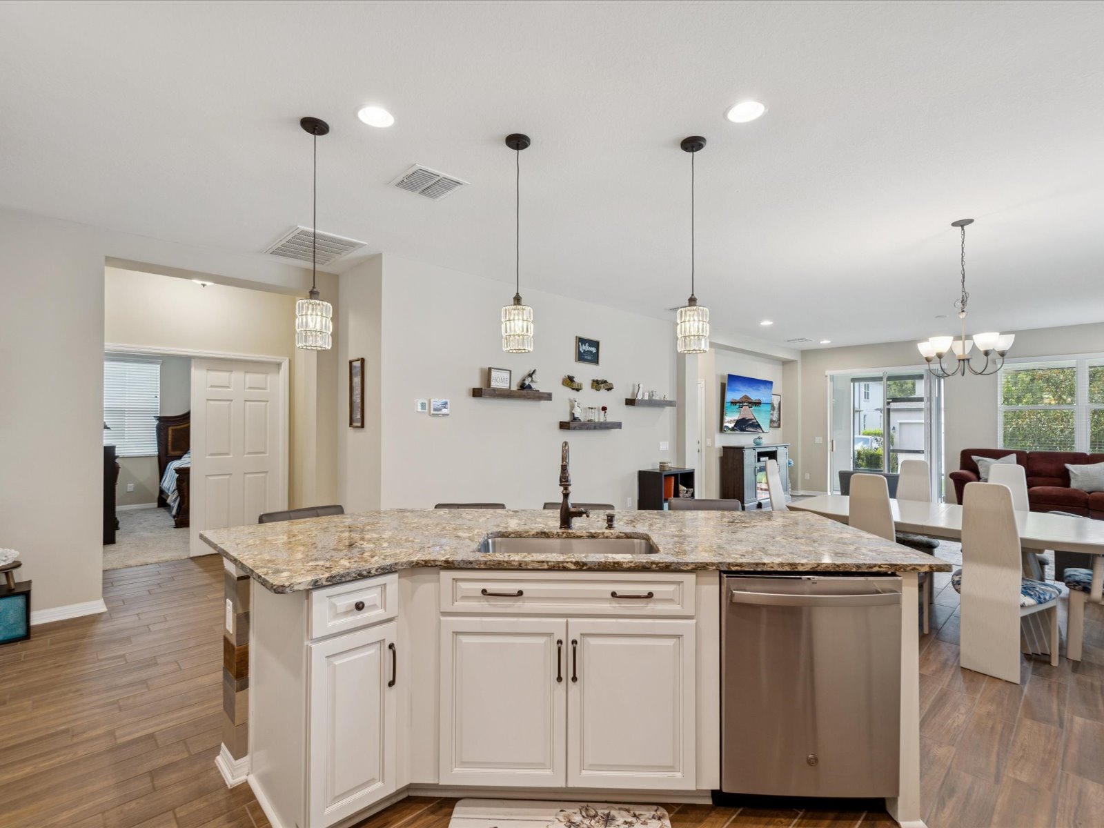Odessa, Florida, 33556, United States, 3 Bedrooms Bedrooms, ,3 BathroomsBathrooms,Residential,For Sale,1868336