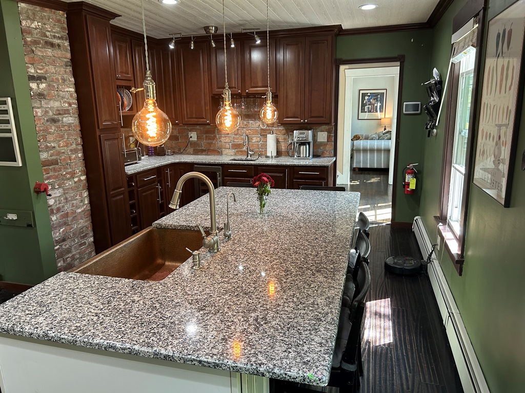 Holmes, New York, 12531, United States, 4 Bedrooms Bedrooms, ,2 BathroomsBathrooms,Residential,For Sale,1979476