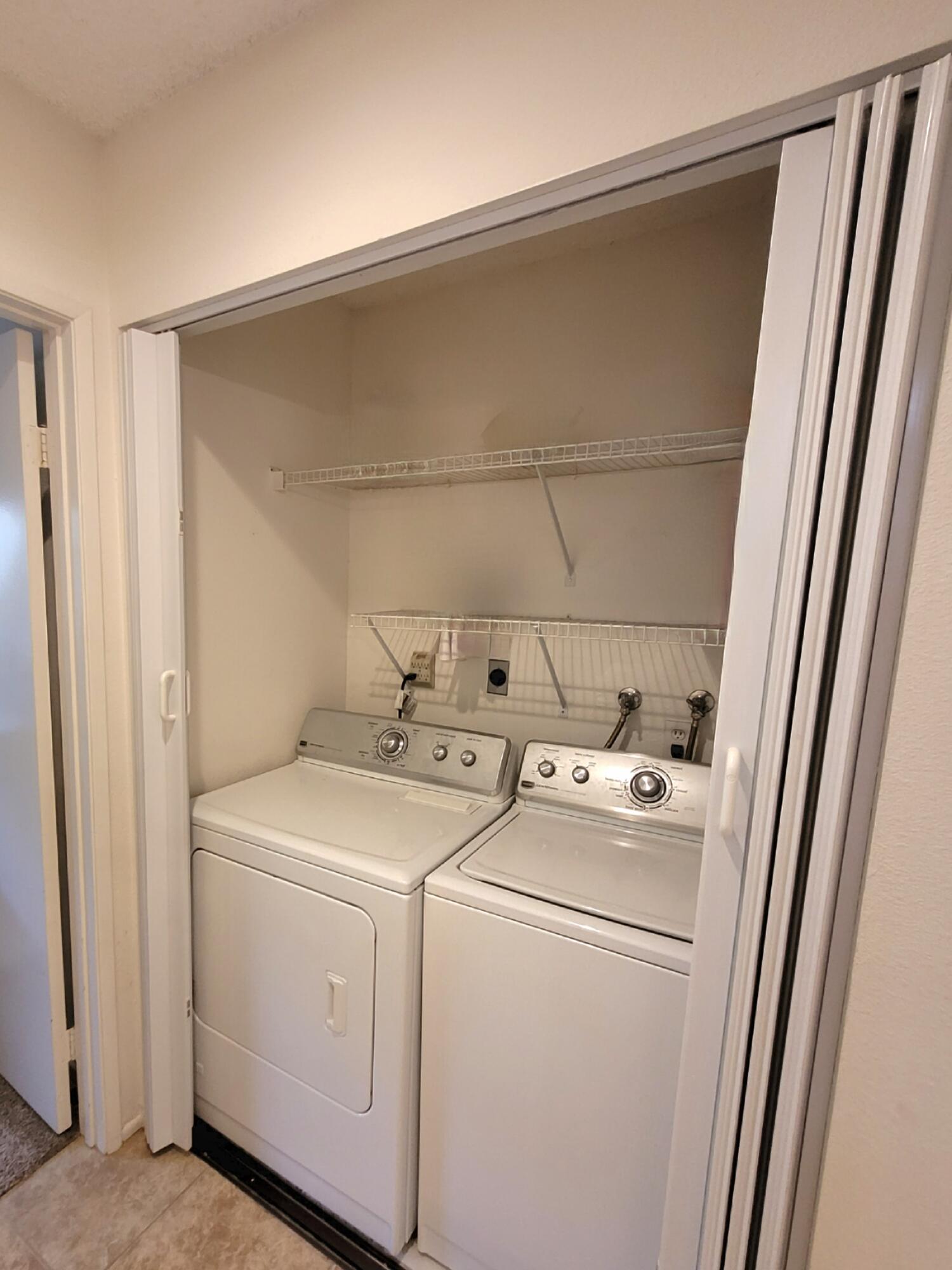 Palm Springs, California, 92262, United States, 2 Bedrooms Bedrooms, ,1 BathroomBathrooms,Residential,For Sale,1784974